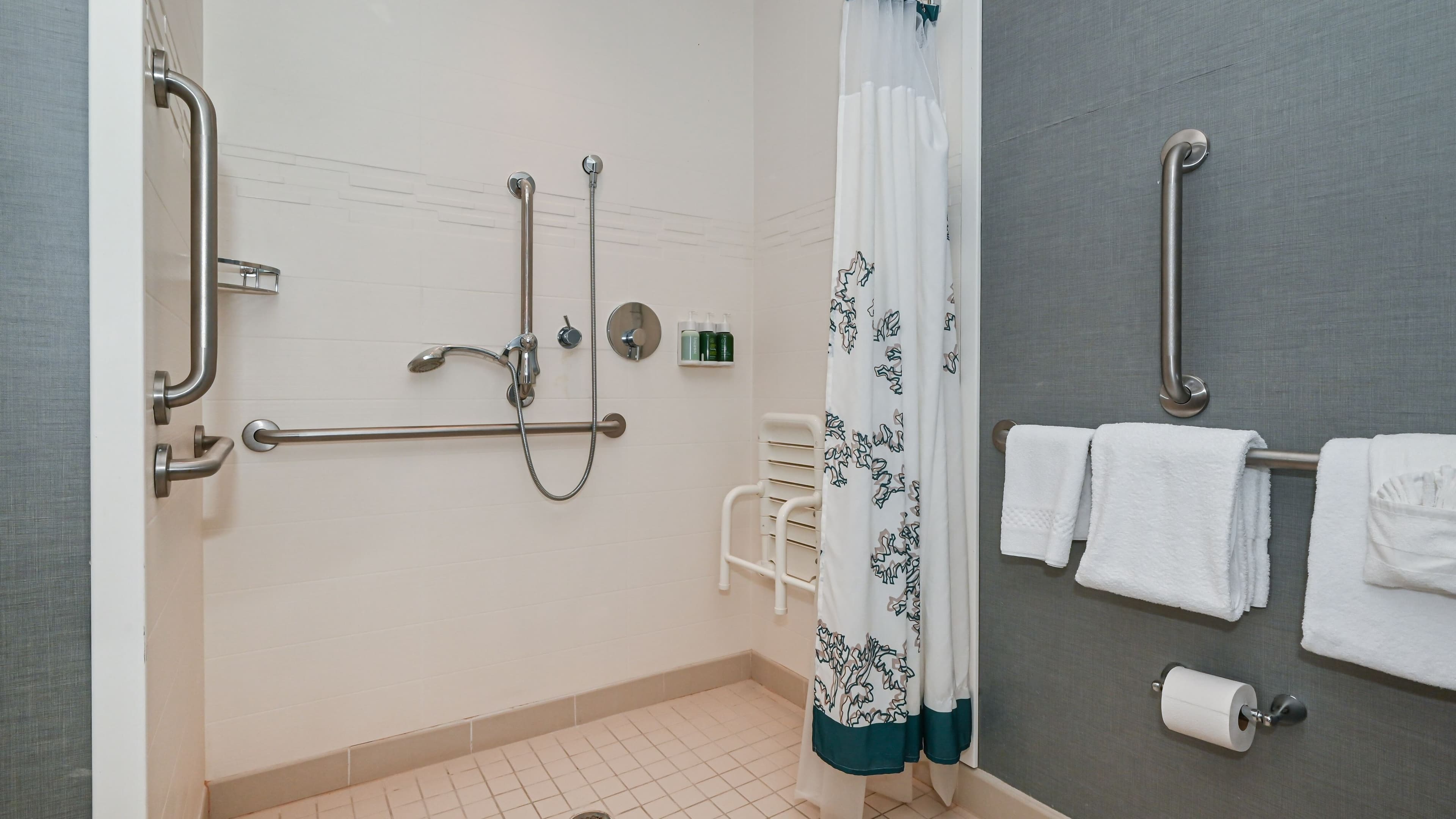 1 Bedroom Suite - Image 6