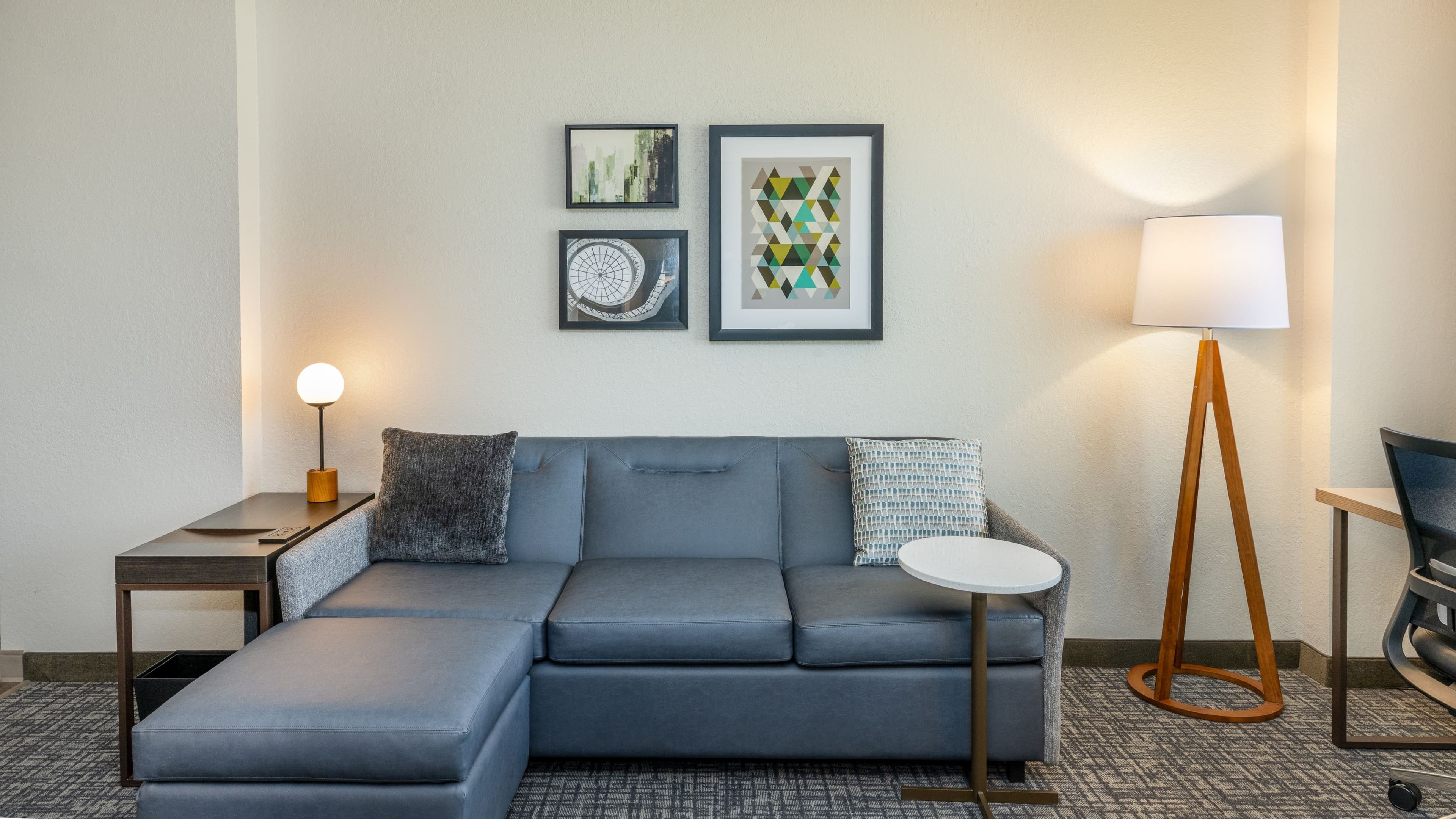 1 Bedroom Suite - Image 7