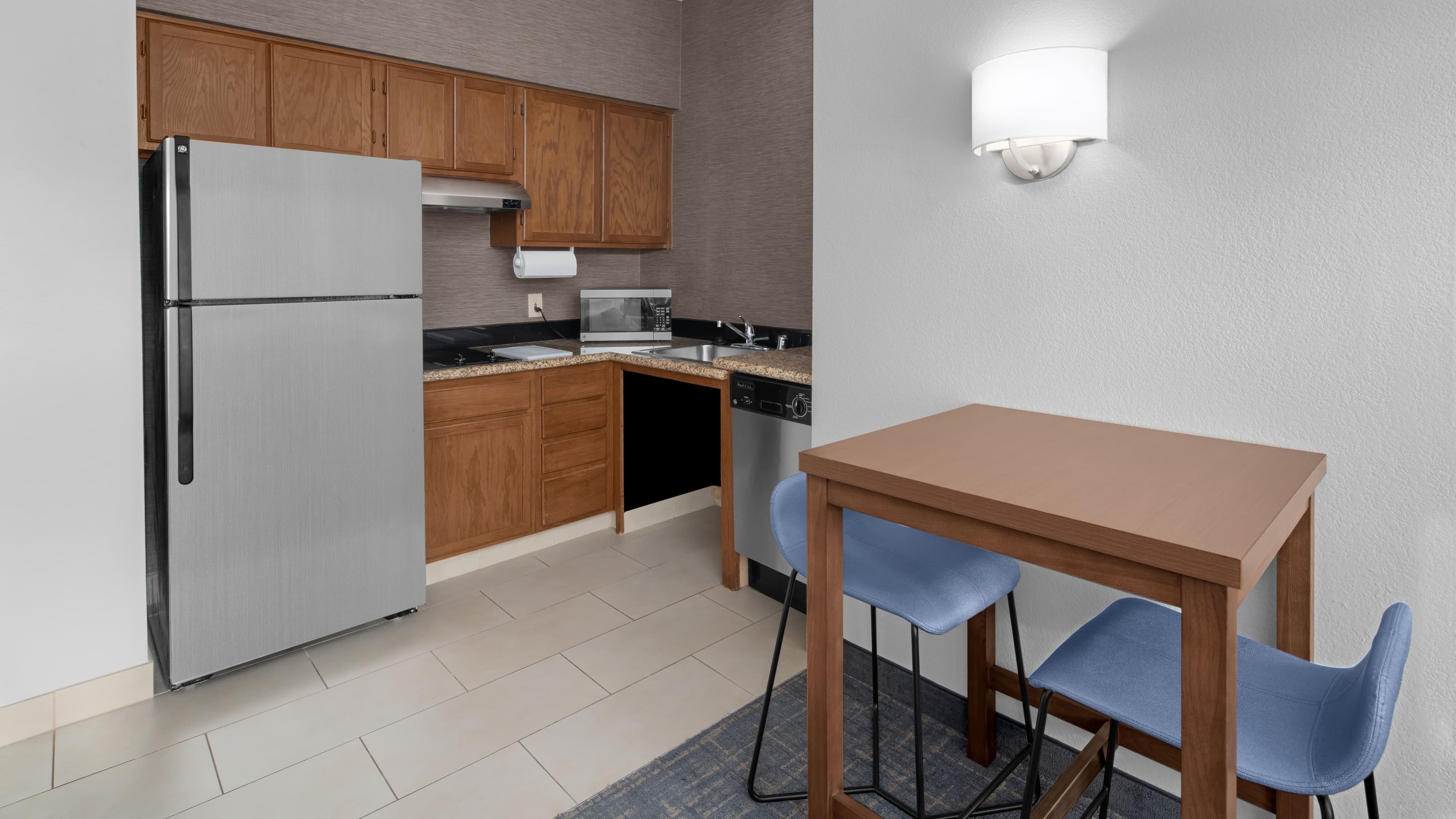 Residence Inn San Diego Downtown — 17