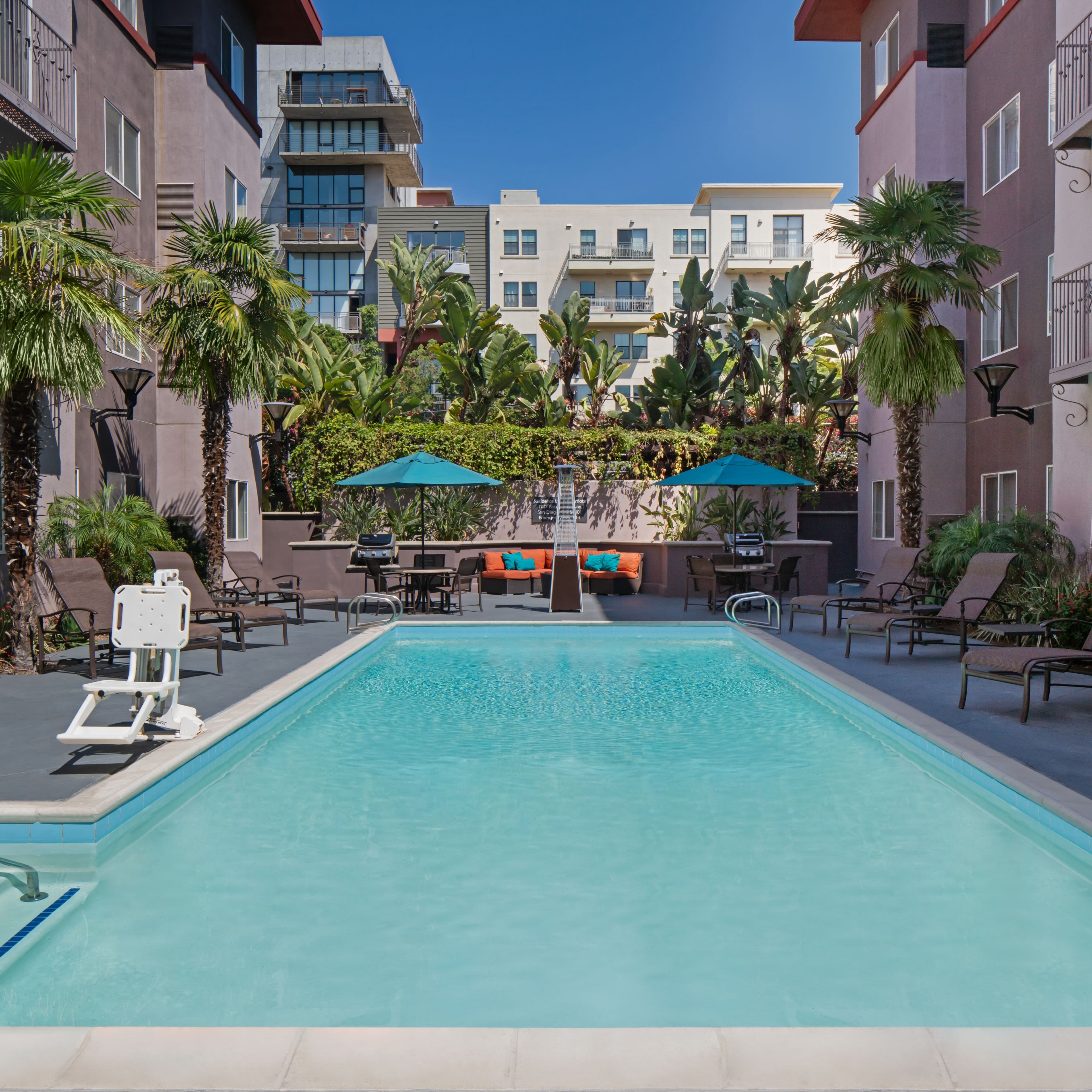 Residence Inn San Diego Downtown - Image 1