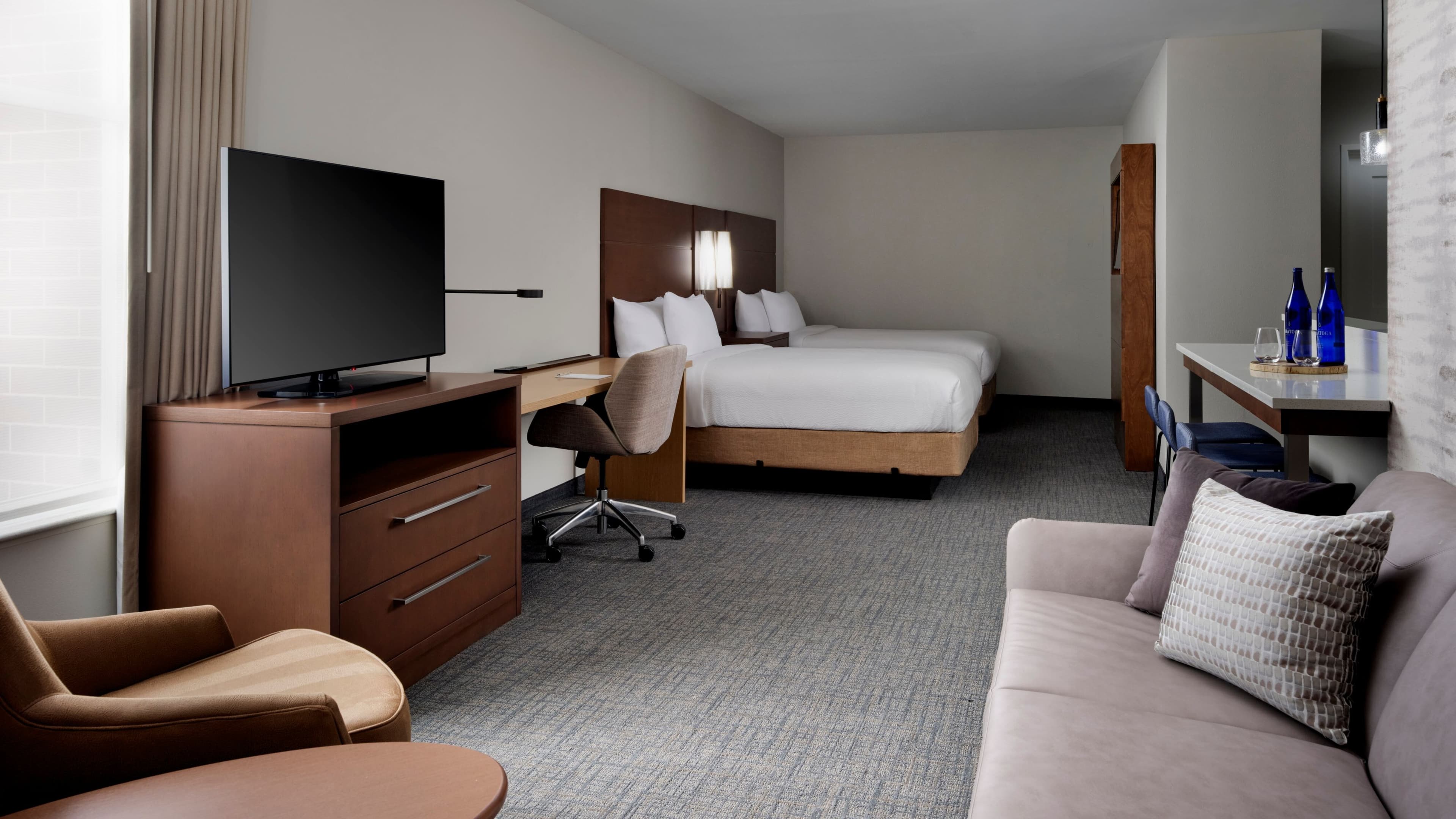 Inn at Bellefield / Hyde Park — 11