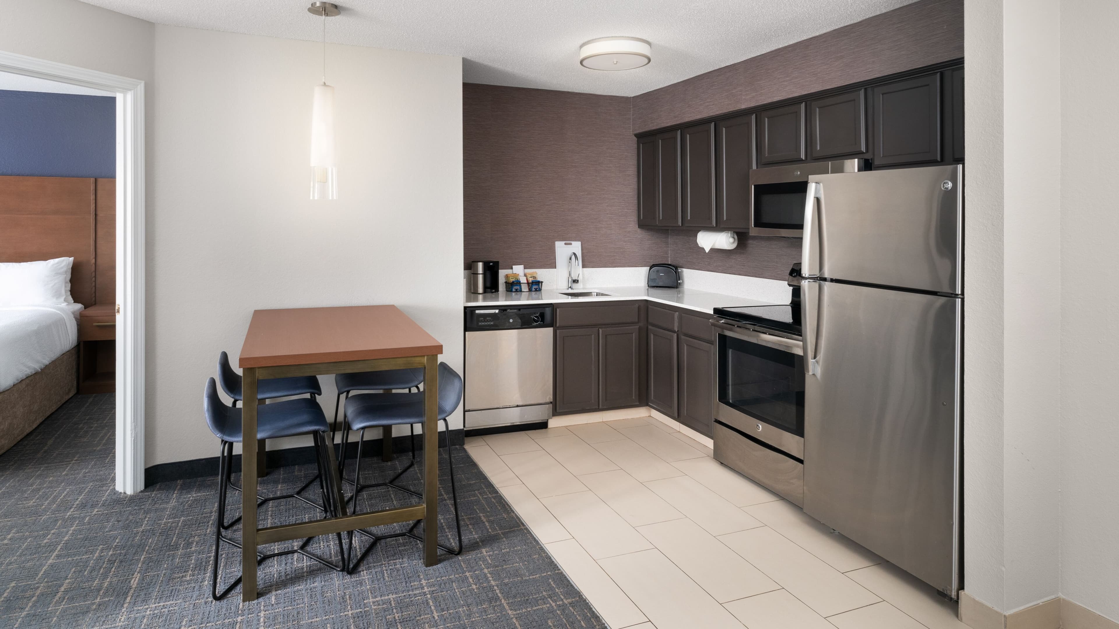 Residence Inn Lakeland — 18