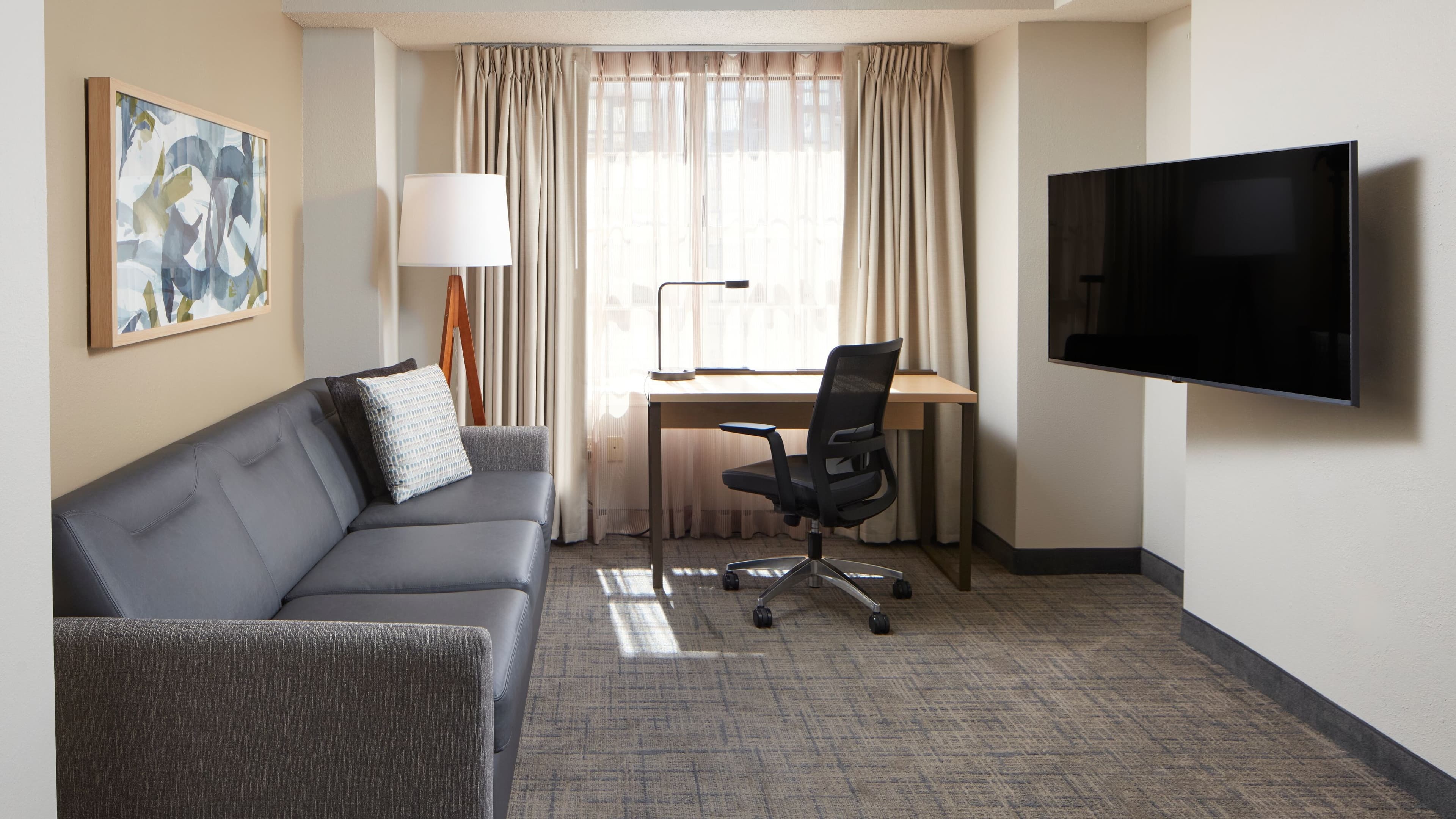 1 Bedroom Suite - Image 5