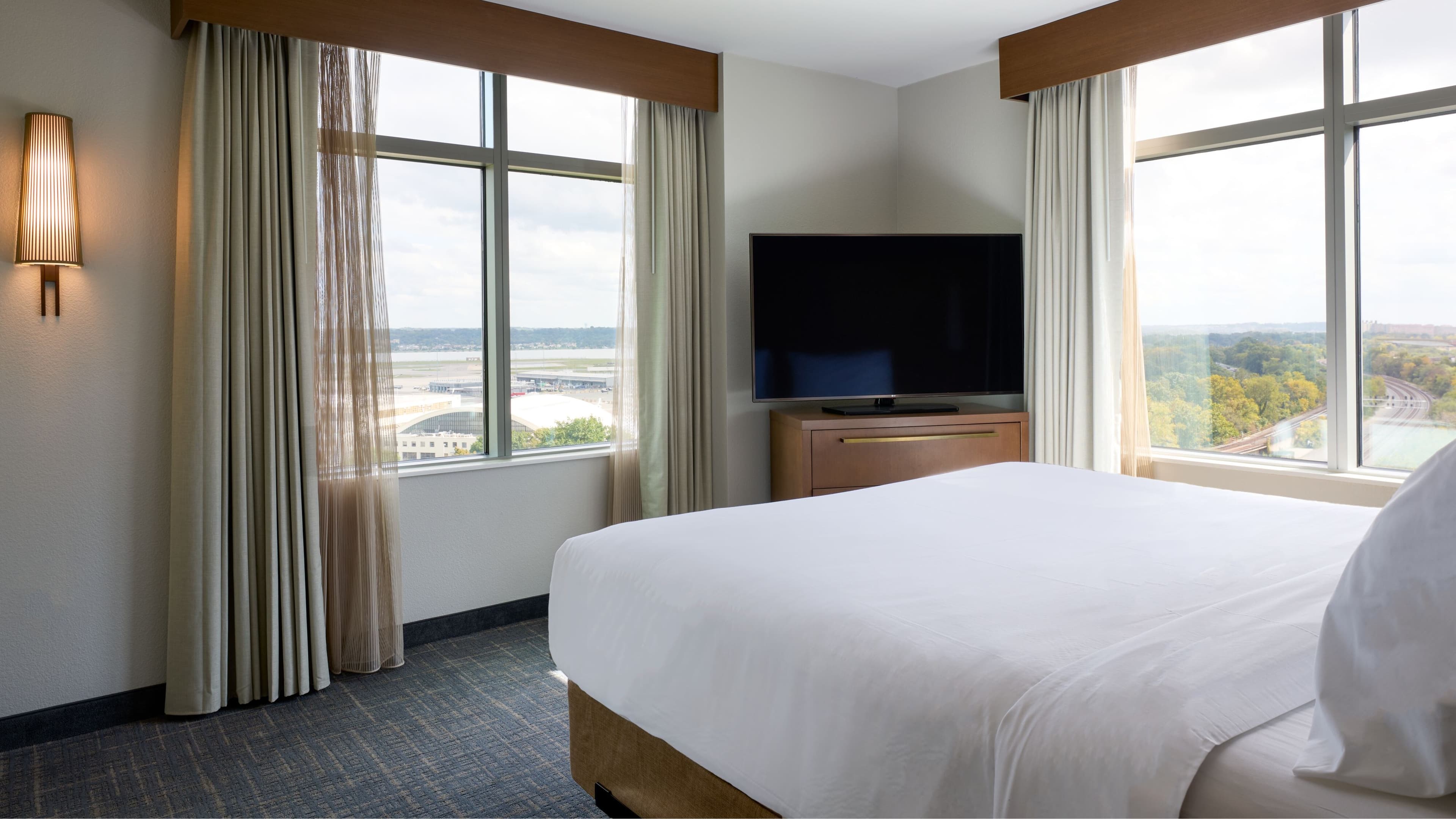Residence Inn Arlington Capital View — 9