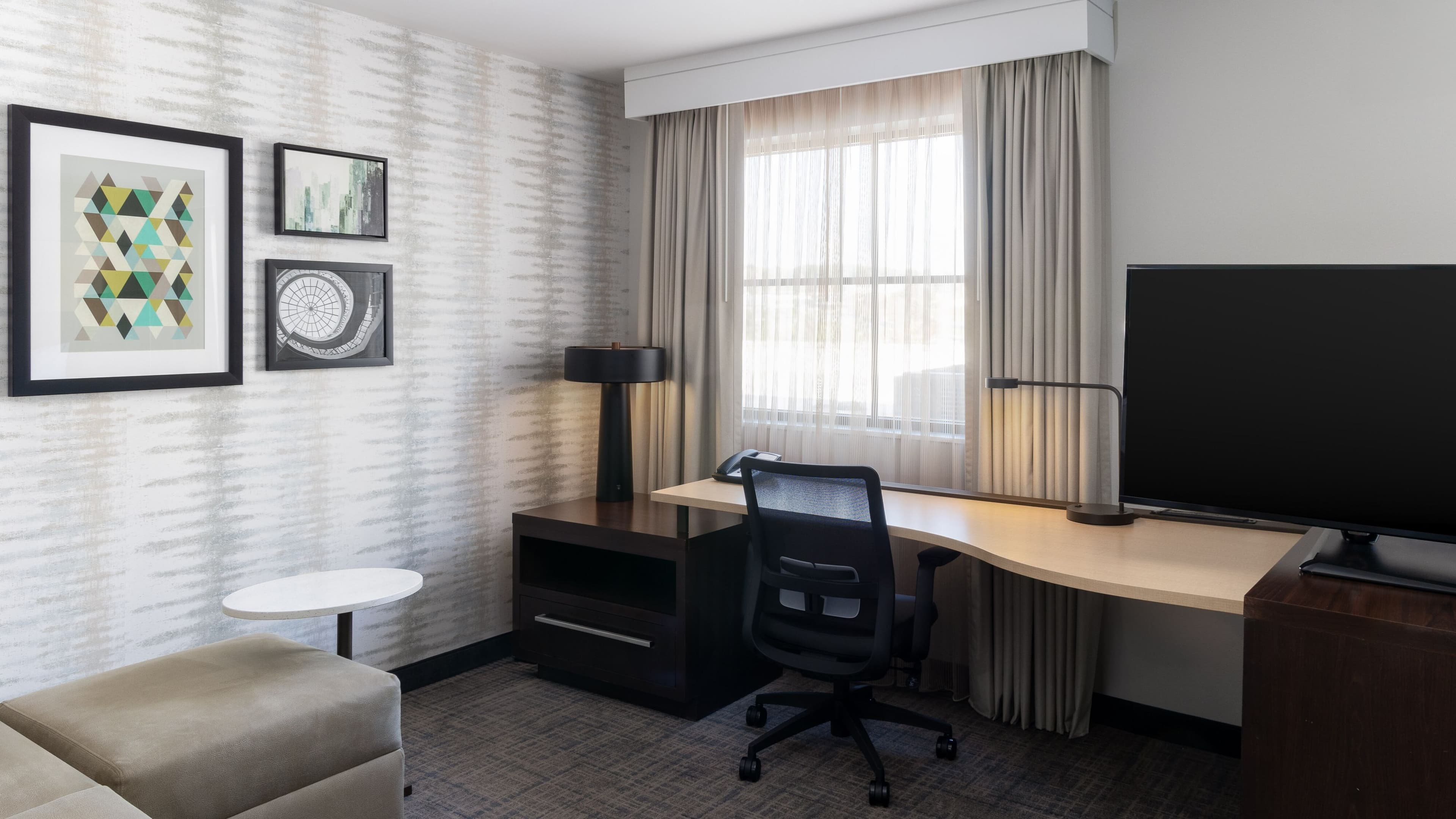 Studio Suite - Image 1