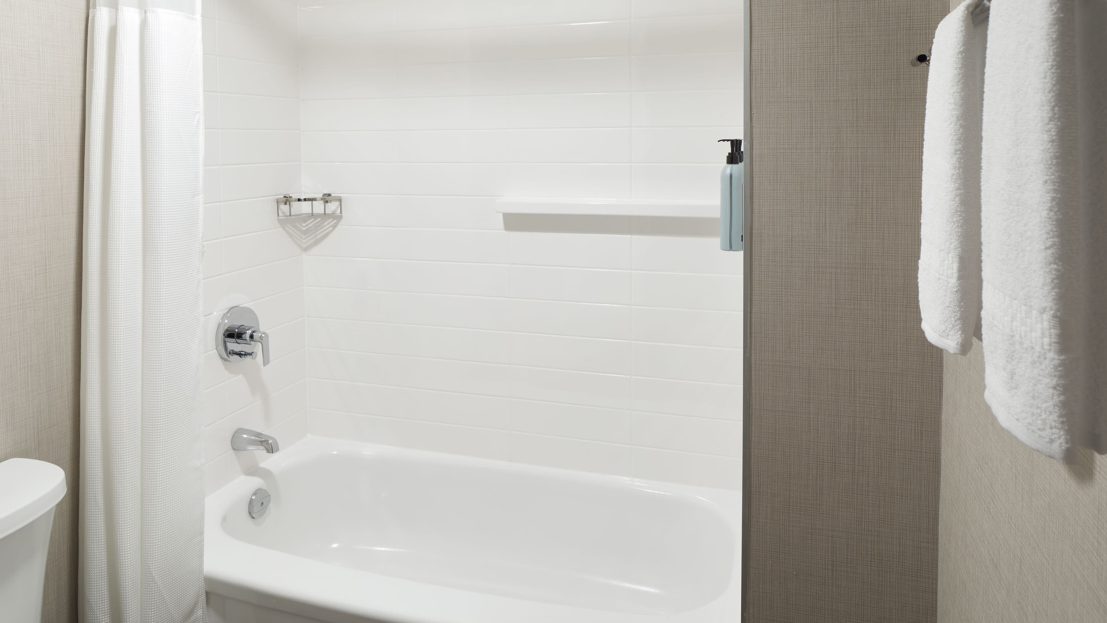 Residence Inn Montreal Airport — 8