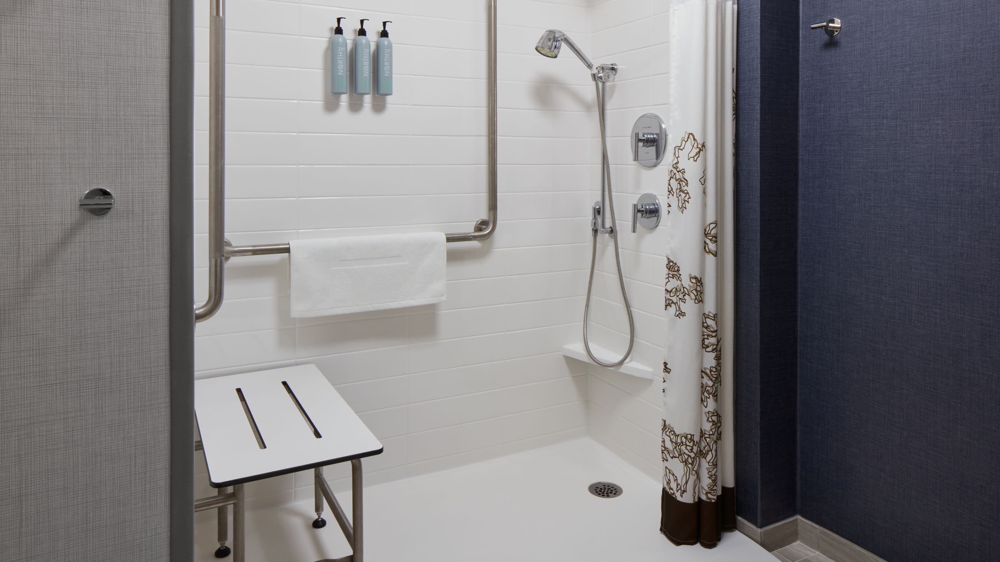 1 Bedroom Suite - Image 9