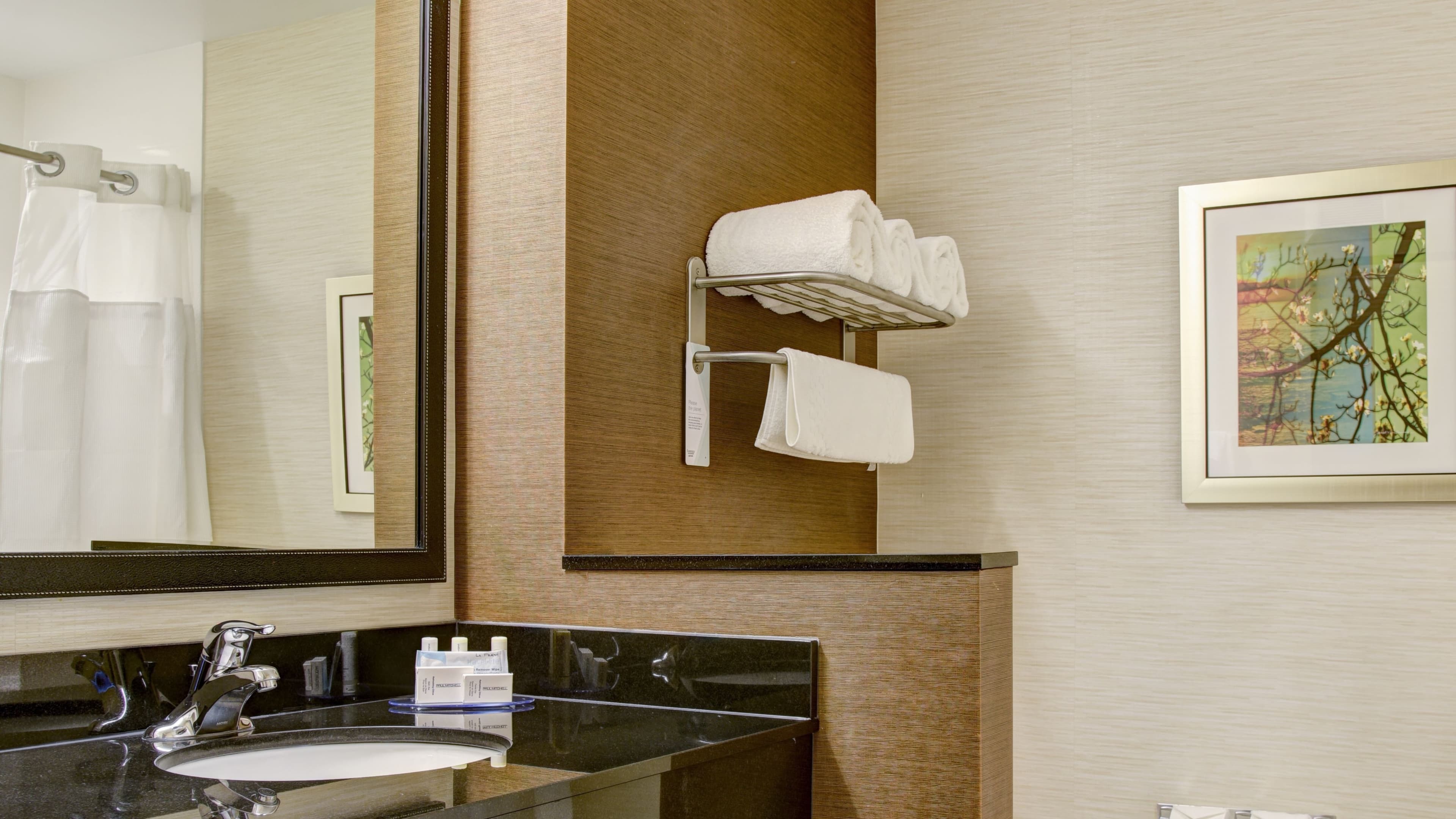 Fairfield Inn & Suites Rochester Mayo Clinic Area/Saint Marys - Image 5