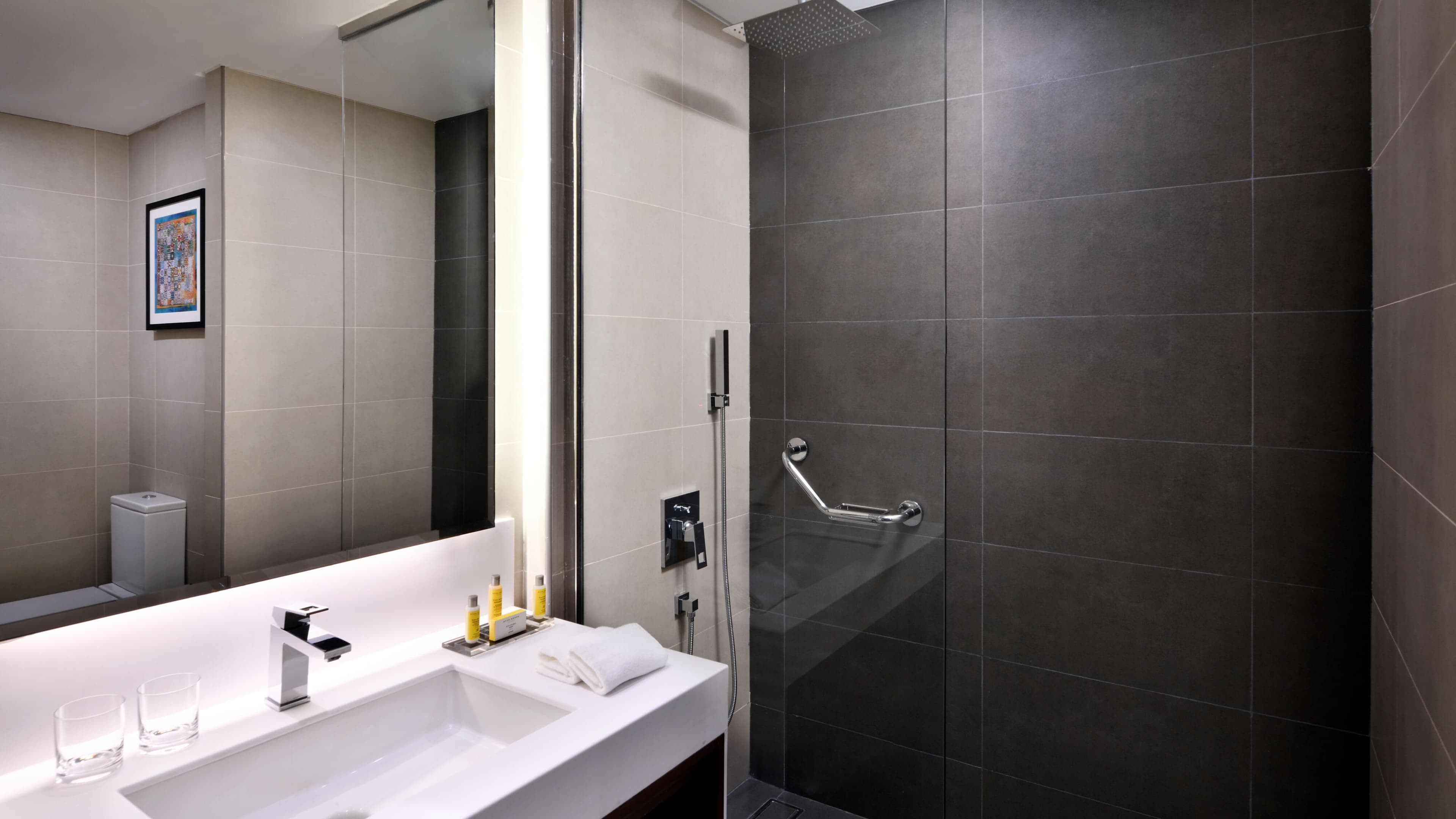 Holiday Inn Riyadh - Izdihar — 7