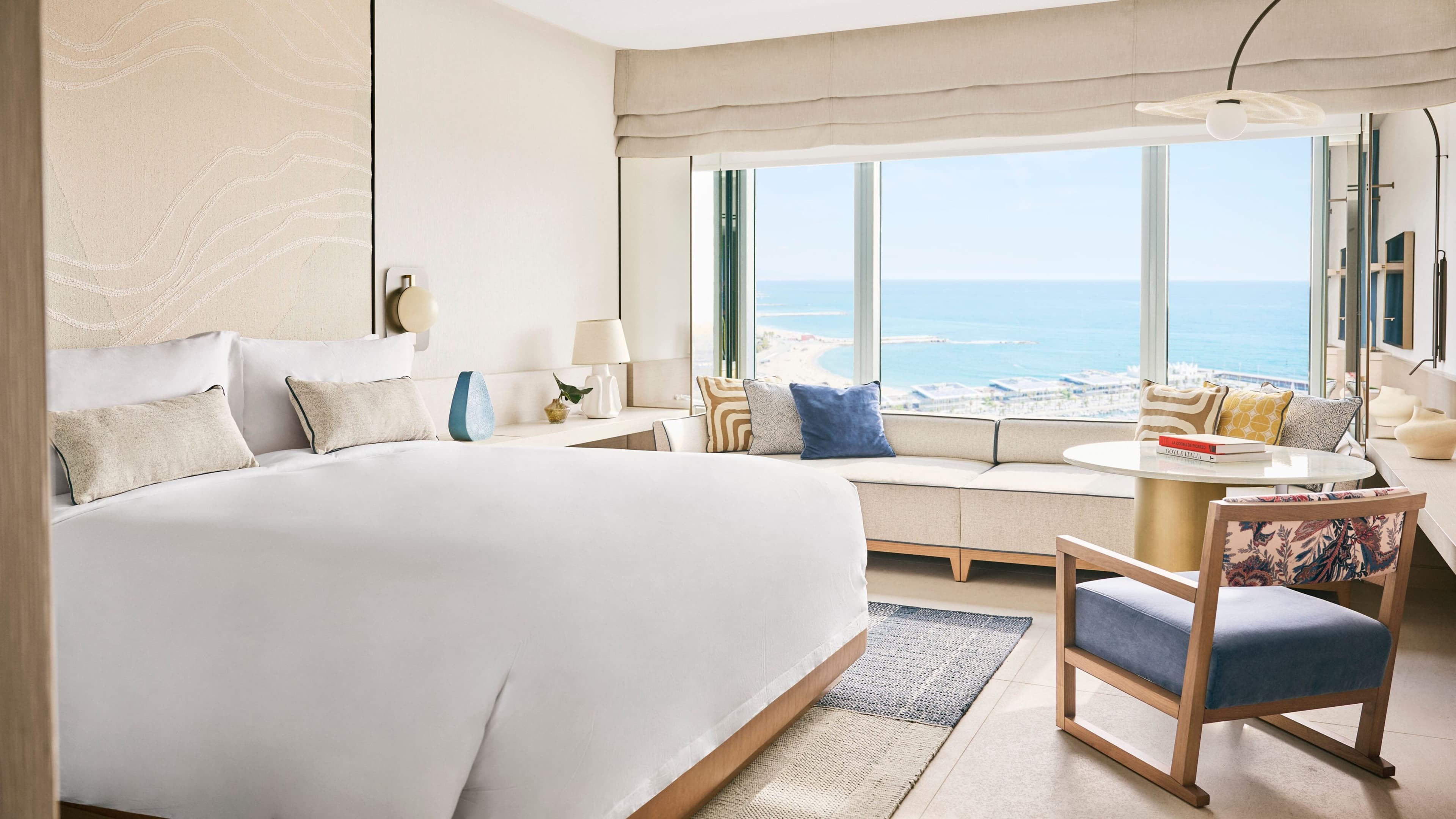 Hotel Arts Barcelona - Image 2