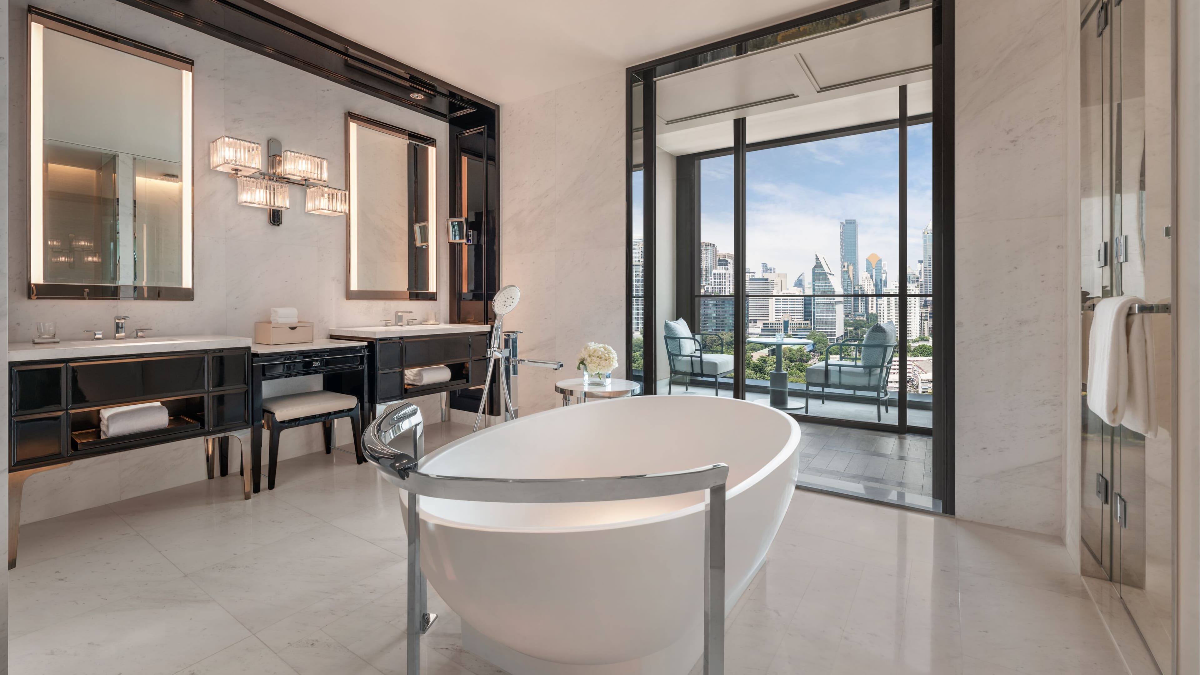 Holiday Inn Express Bangkok Siam — 55