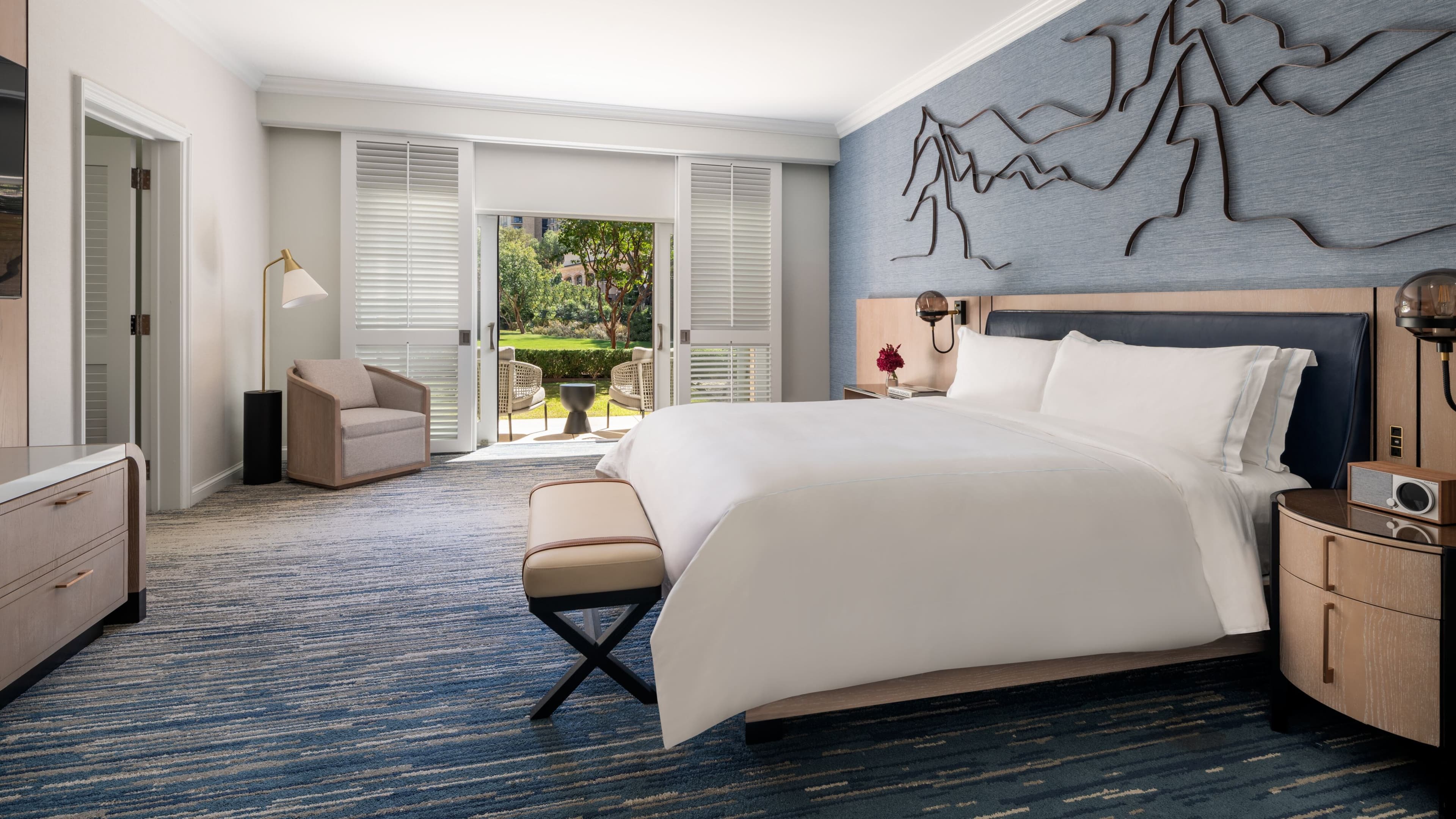 Club Premier Villa Suite - Image 8