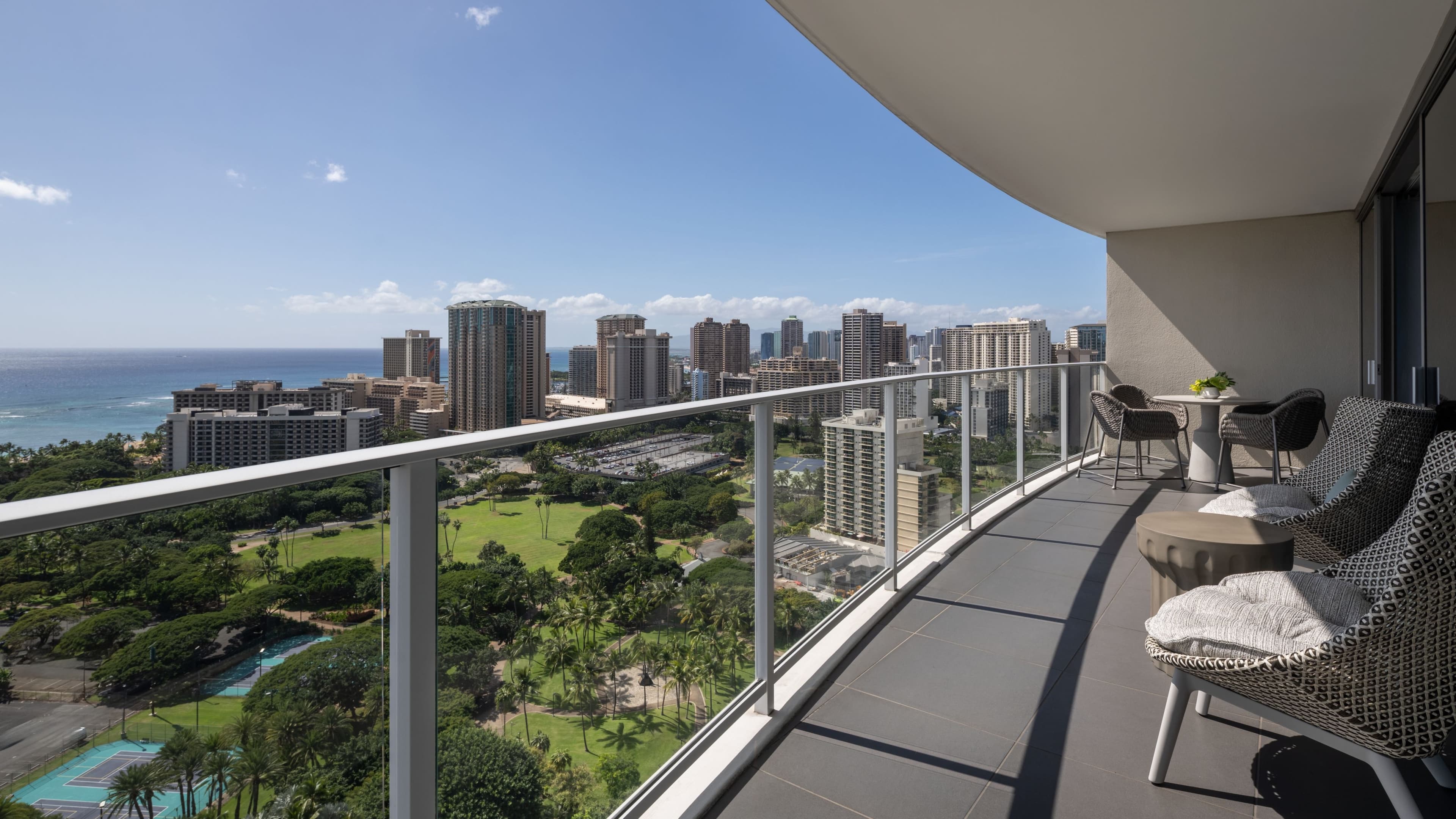 The Ritz-Carlton Residences, Waikiki Beach — 40