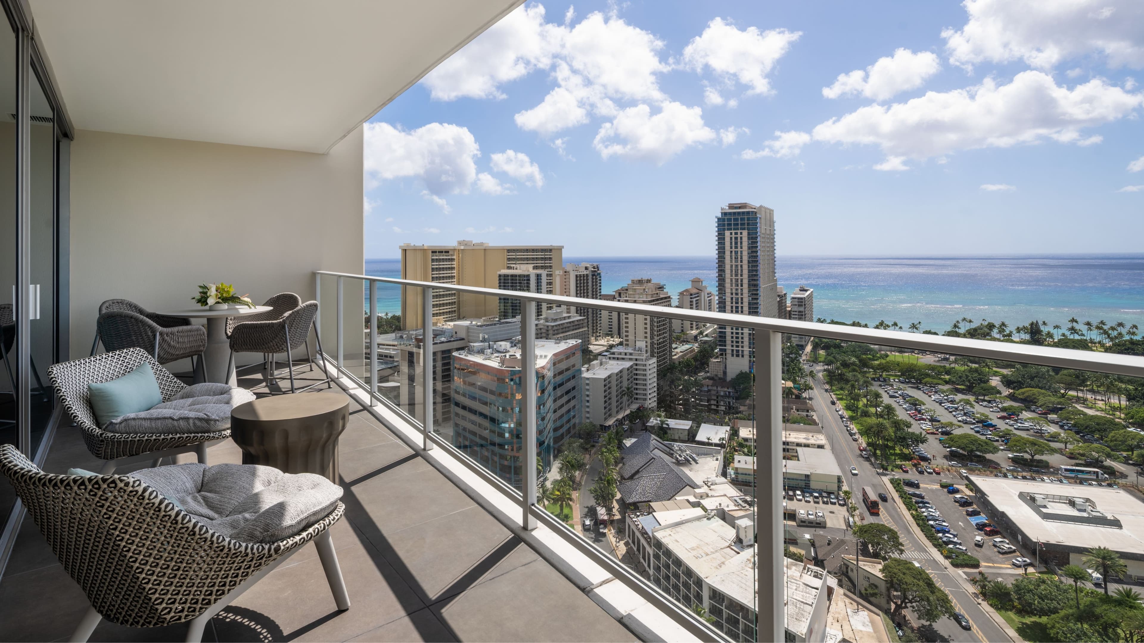 The Ritz-Carlton Residences, Waikiki Beach — 12