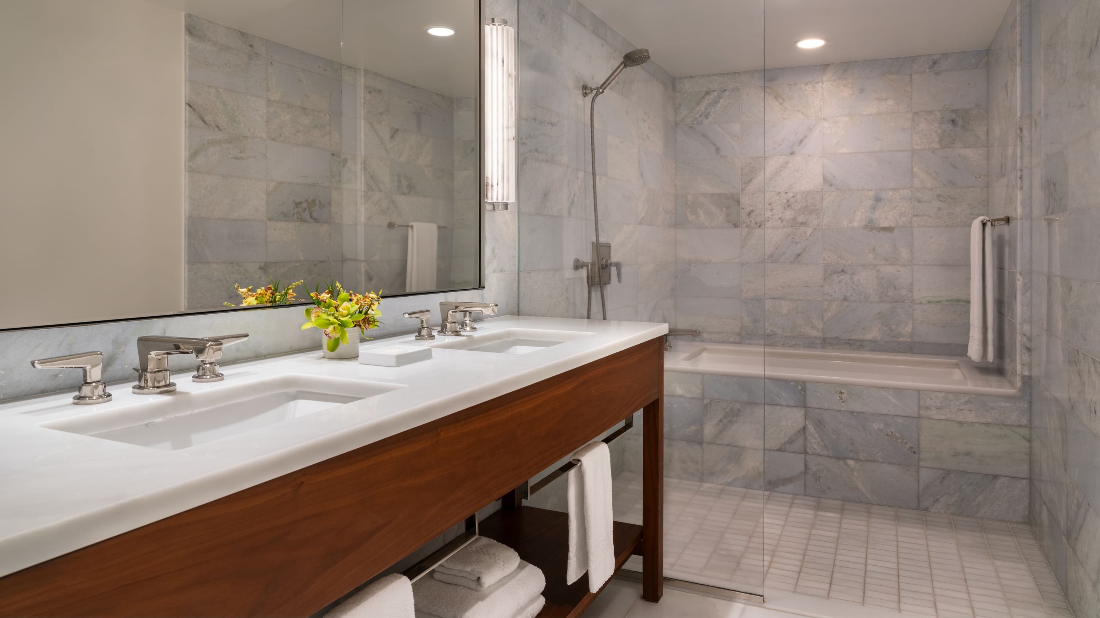 The Ritz-Carlton Residences, Waikiki Beach — 13