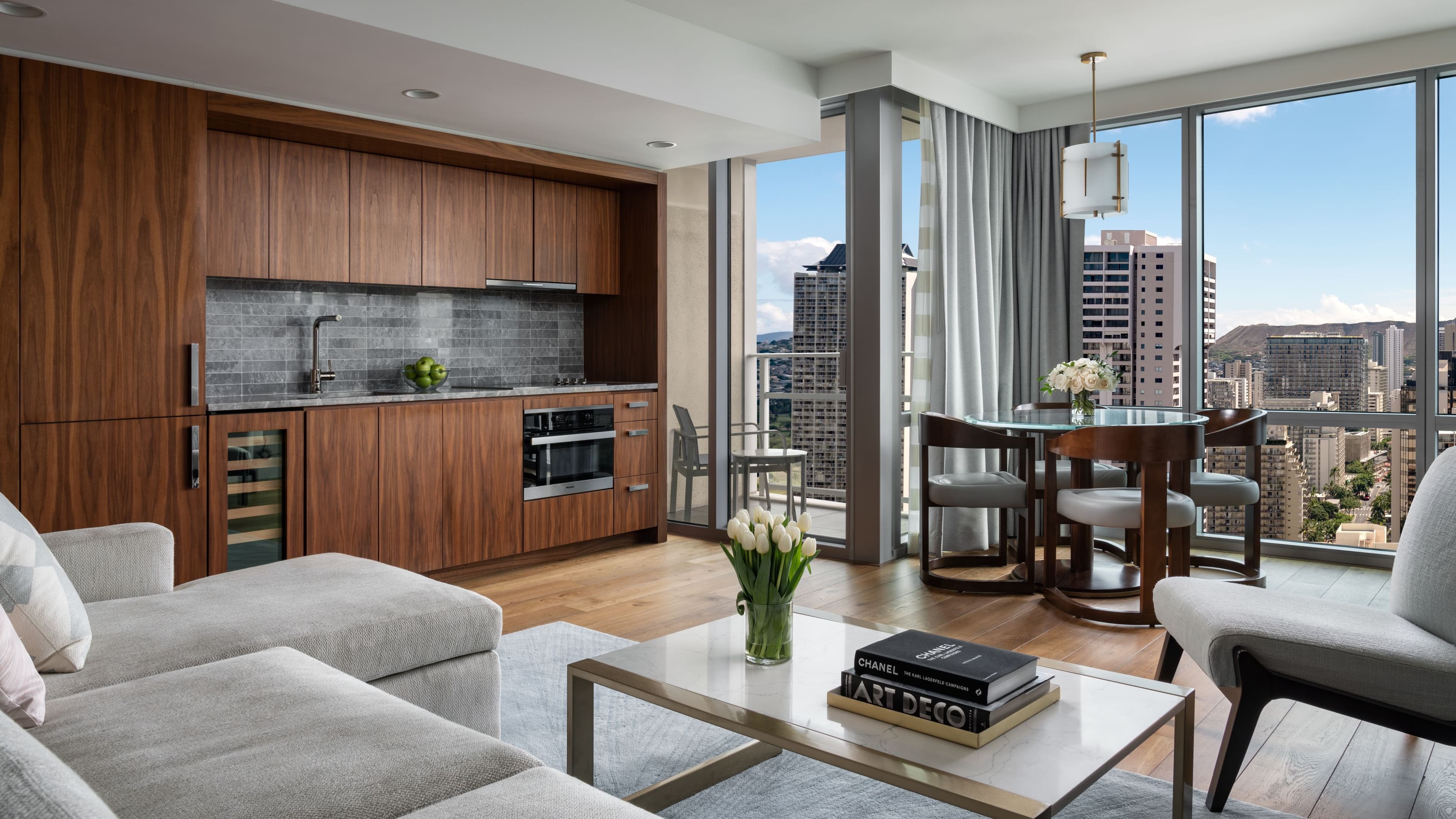 The Ritz-Carlton Residences, Waikiki Beach — 10