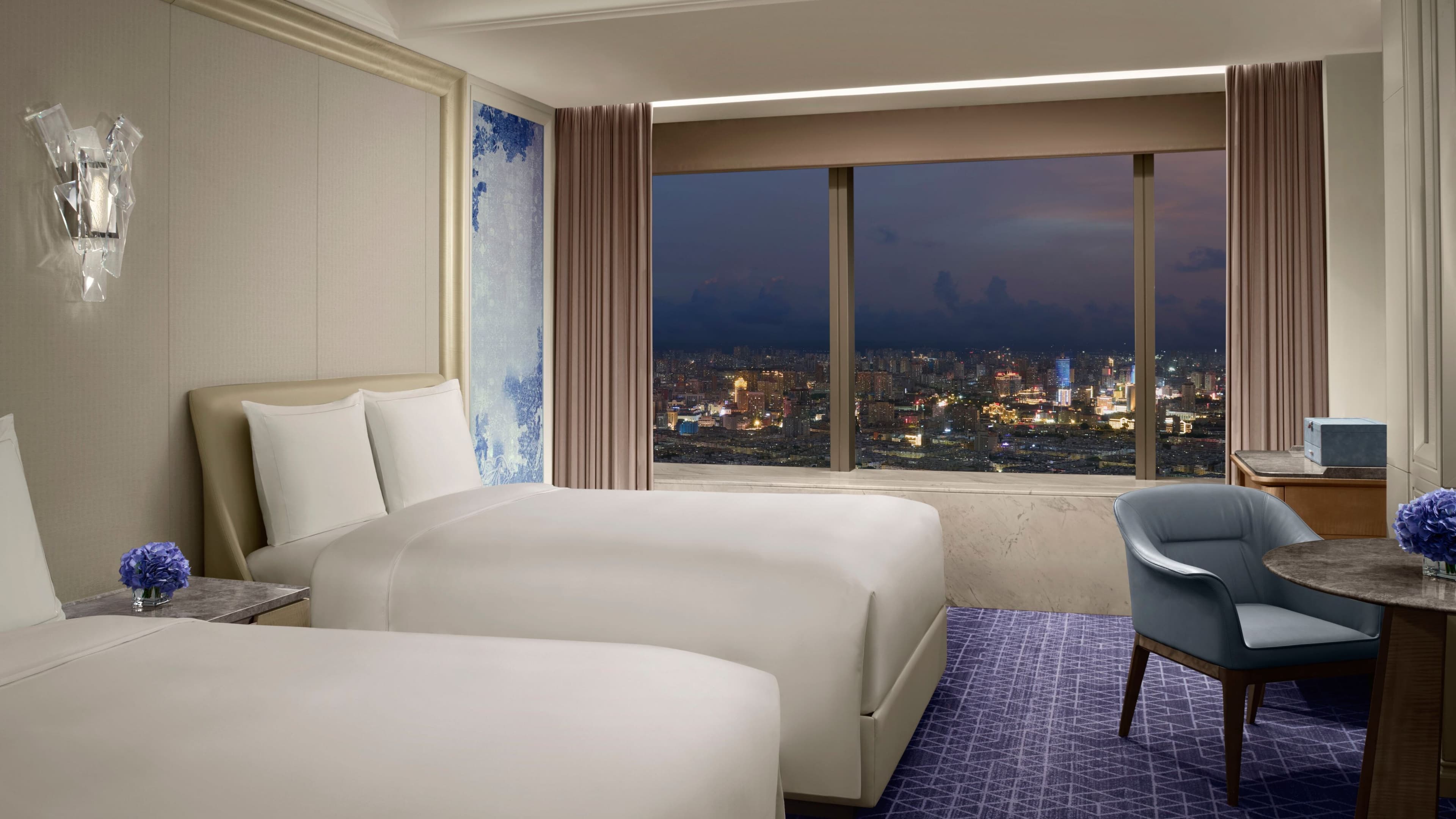 Deluxe Guest room - Image 2