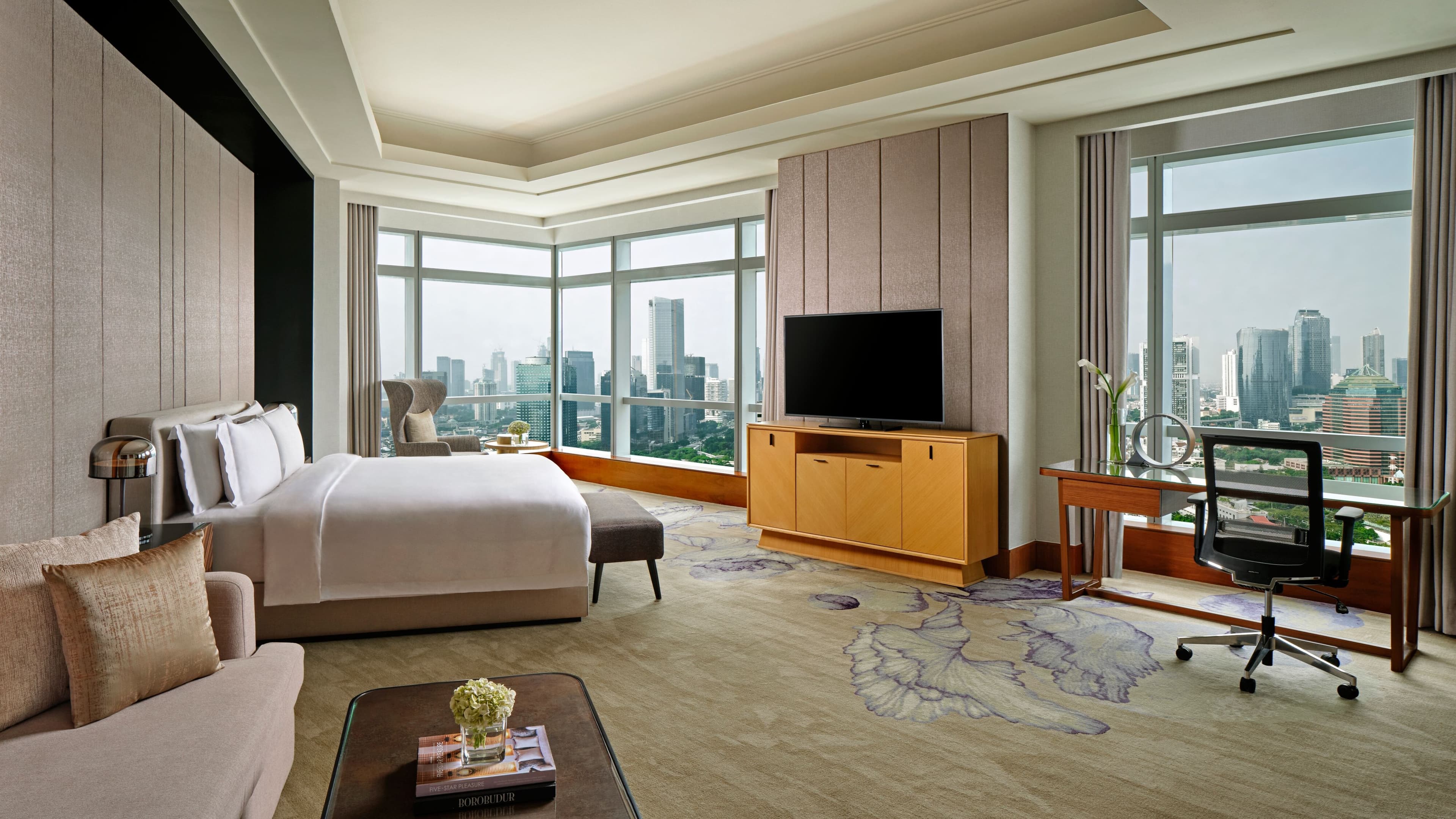 The Ritz-Carlton Jakarta, Pacific Place — 16