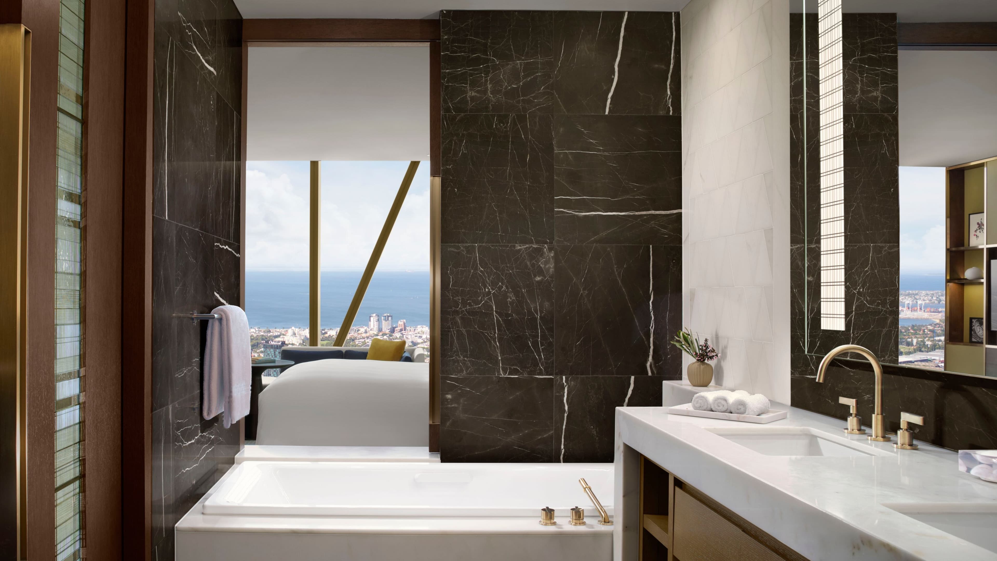 The Ritz-Carlton, Melbourne — 34