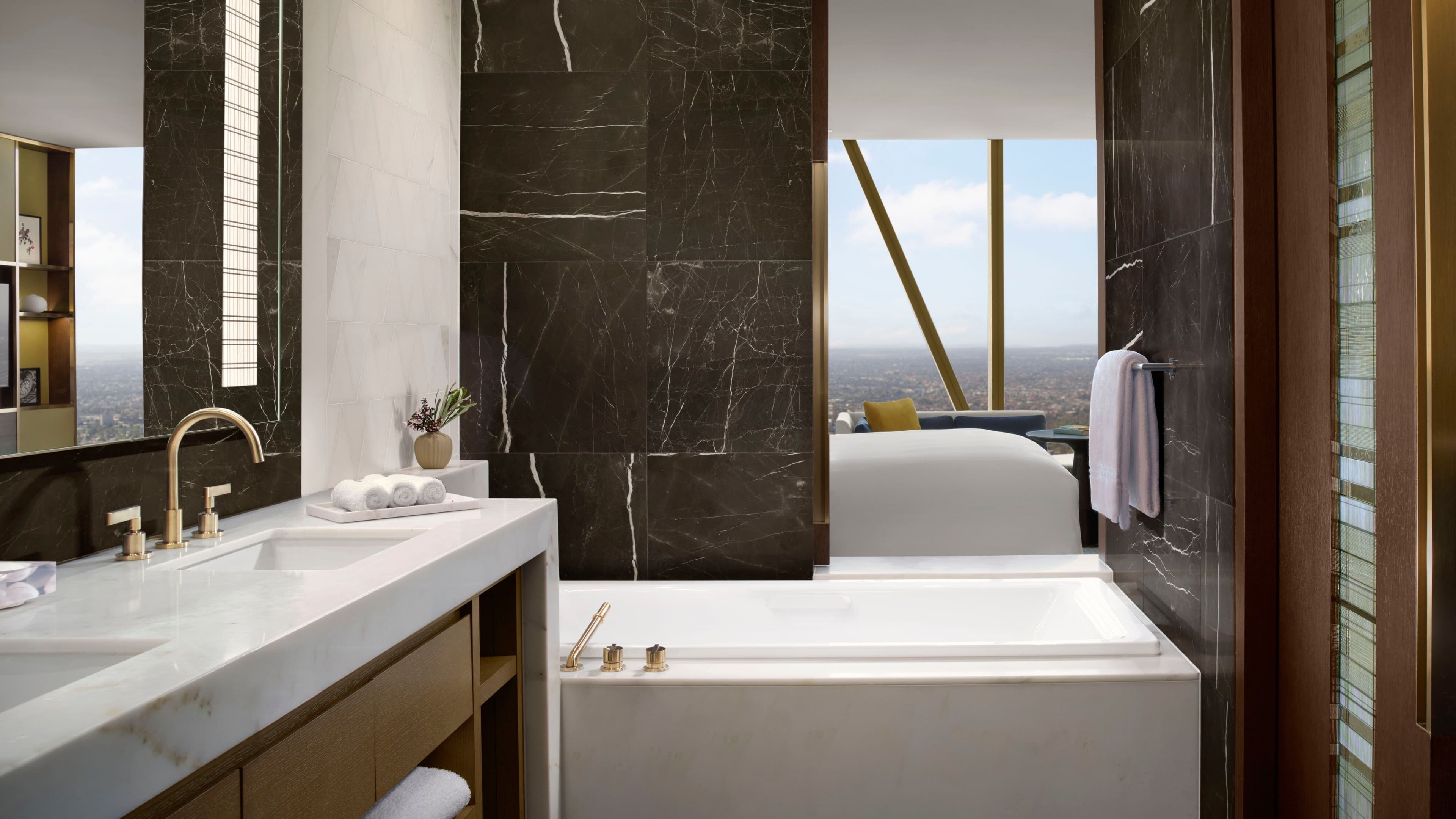 The Ritz-Carlton, Melbourne — 21