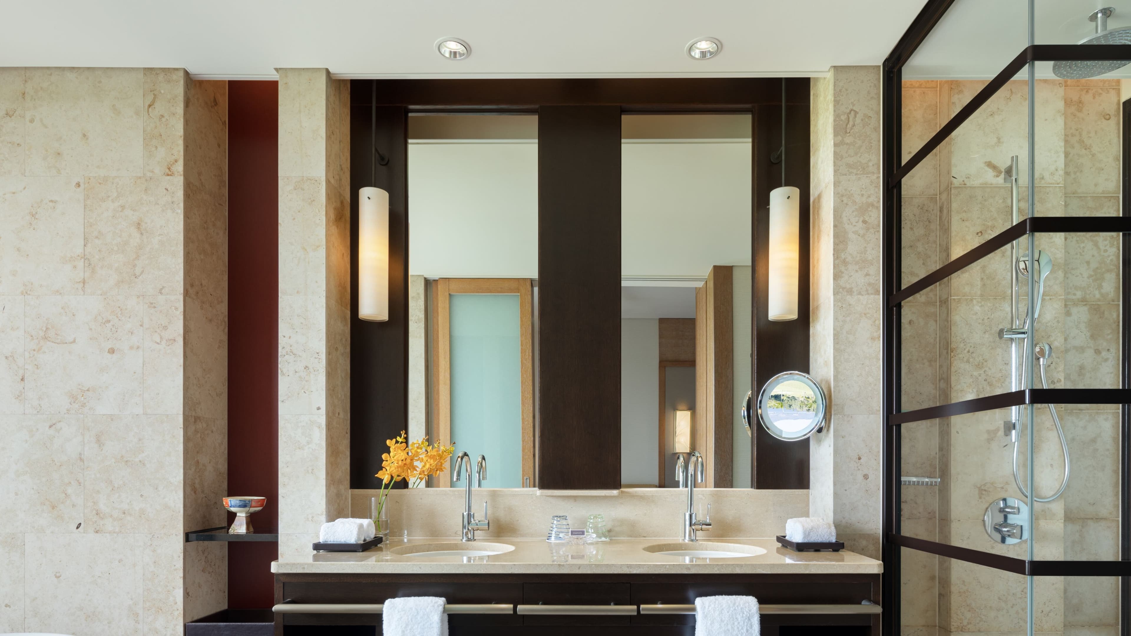 The Ritz-Carlton, Okinawa - Image 4