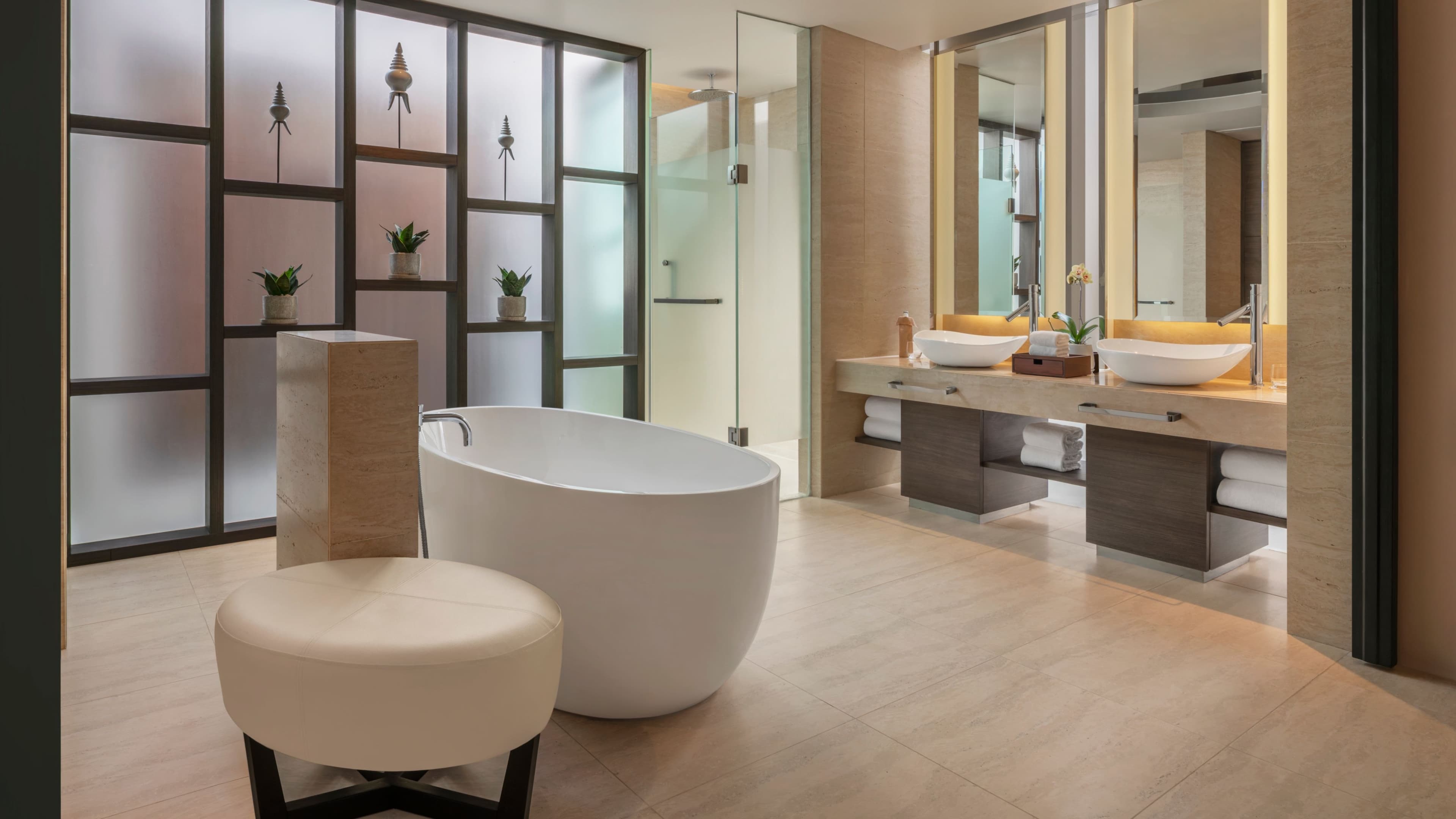 Garden Suite - Image 4