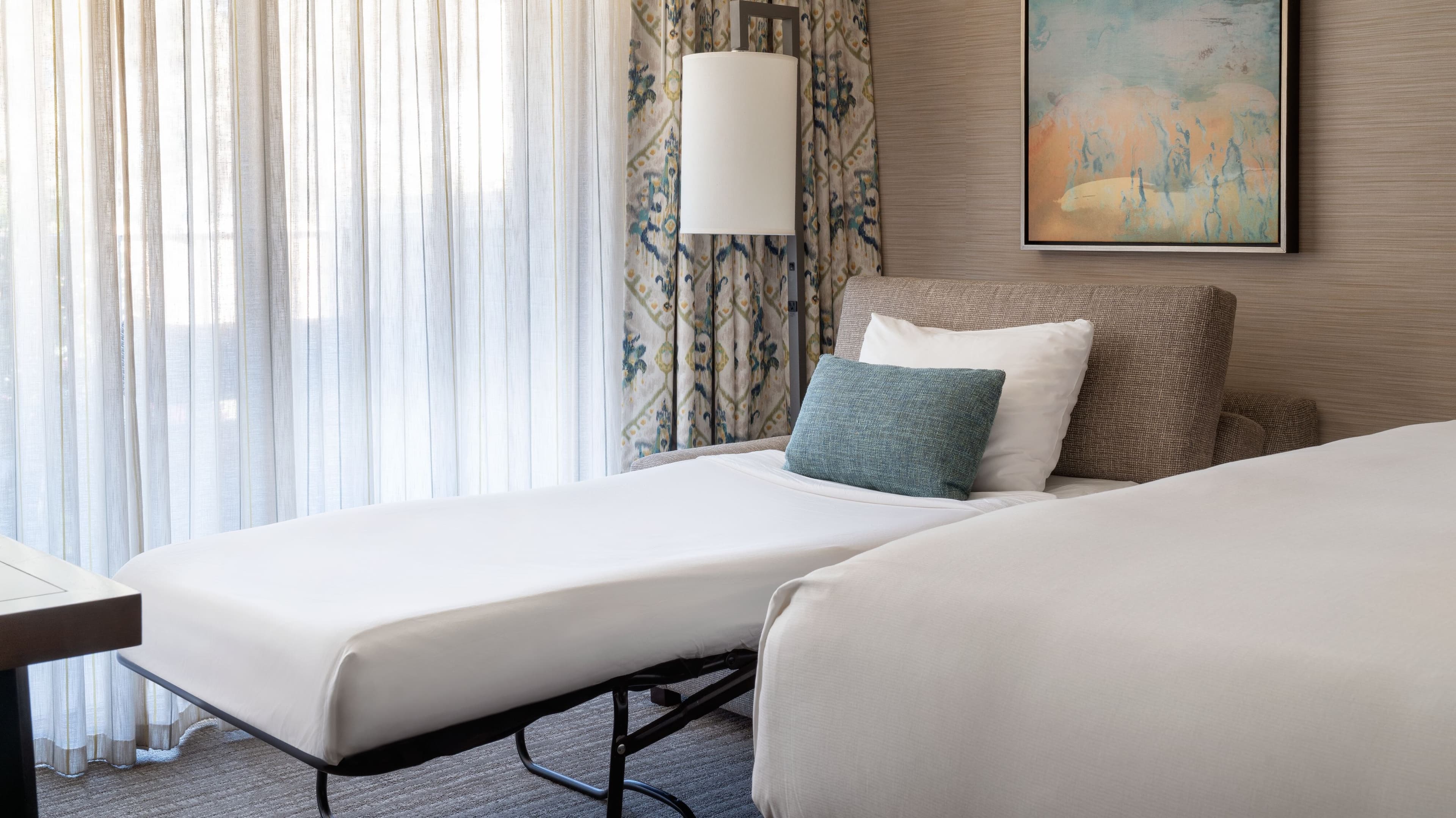 Coronado Island Marriott Resort & Spa - Image 4