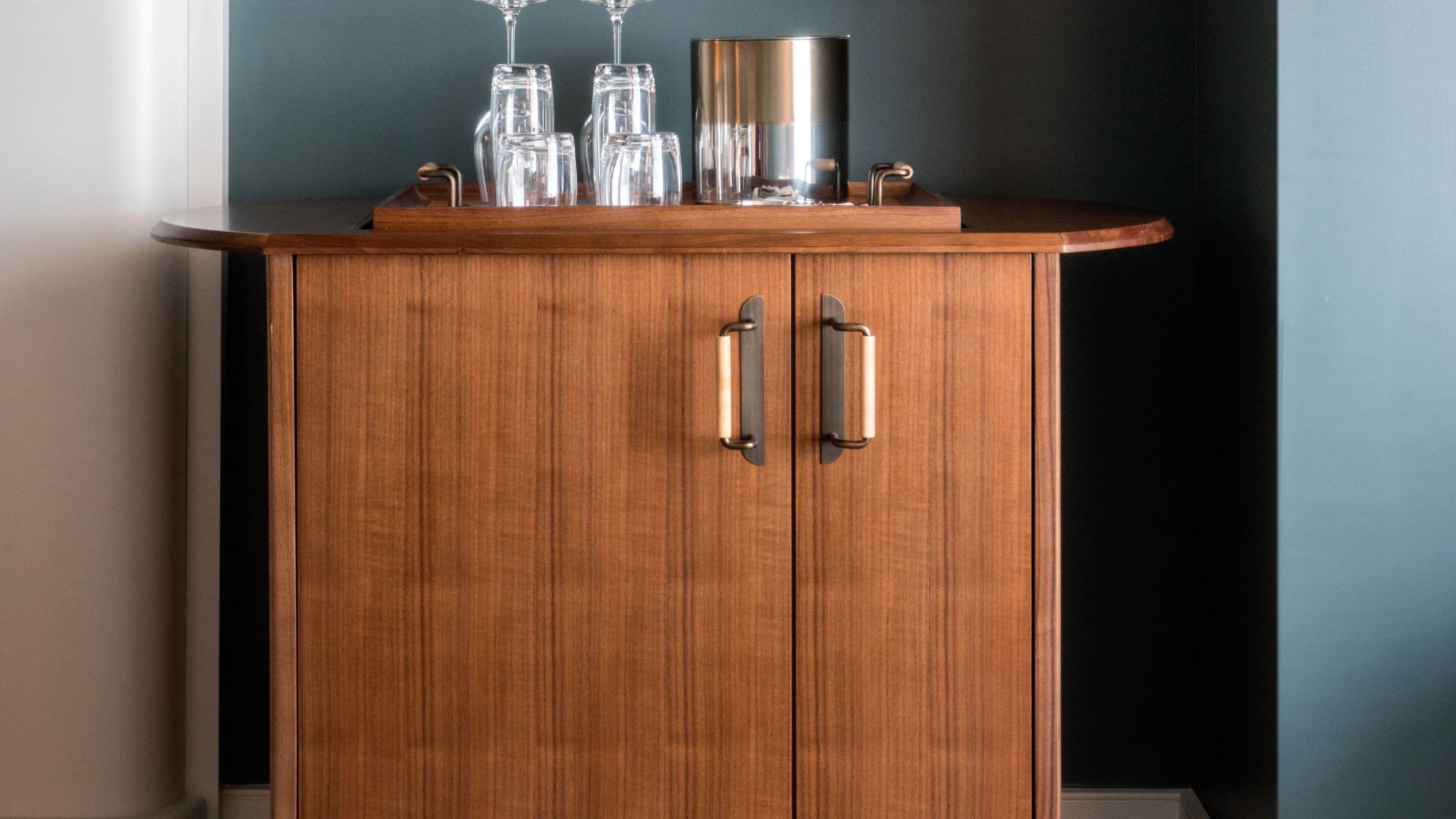 Standard - Image 3