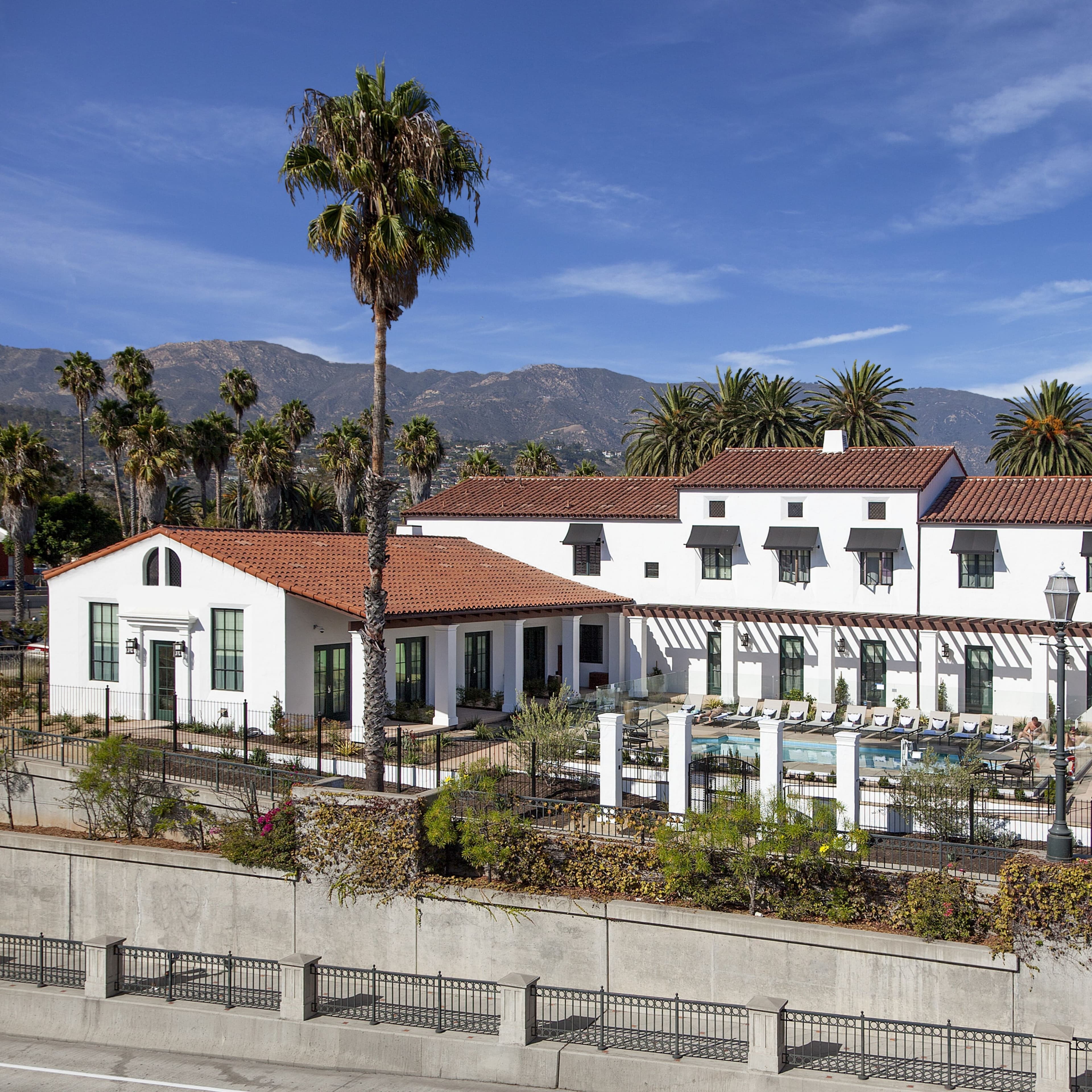 Moxy Santa Barbara
