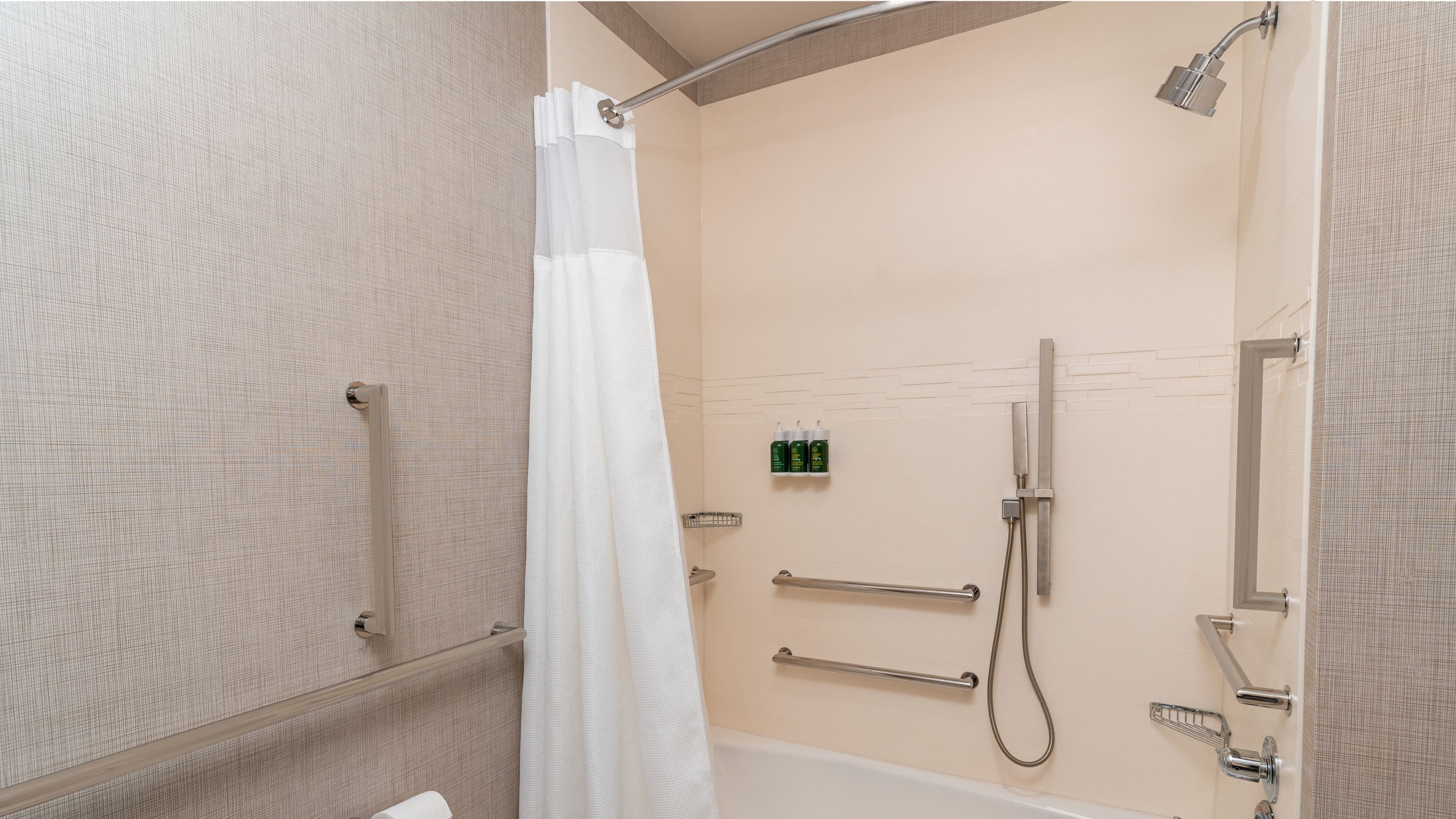 Studio Suite - Image 9