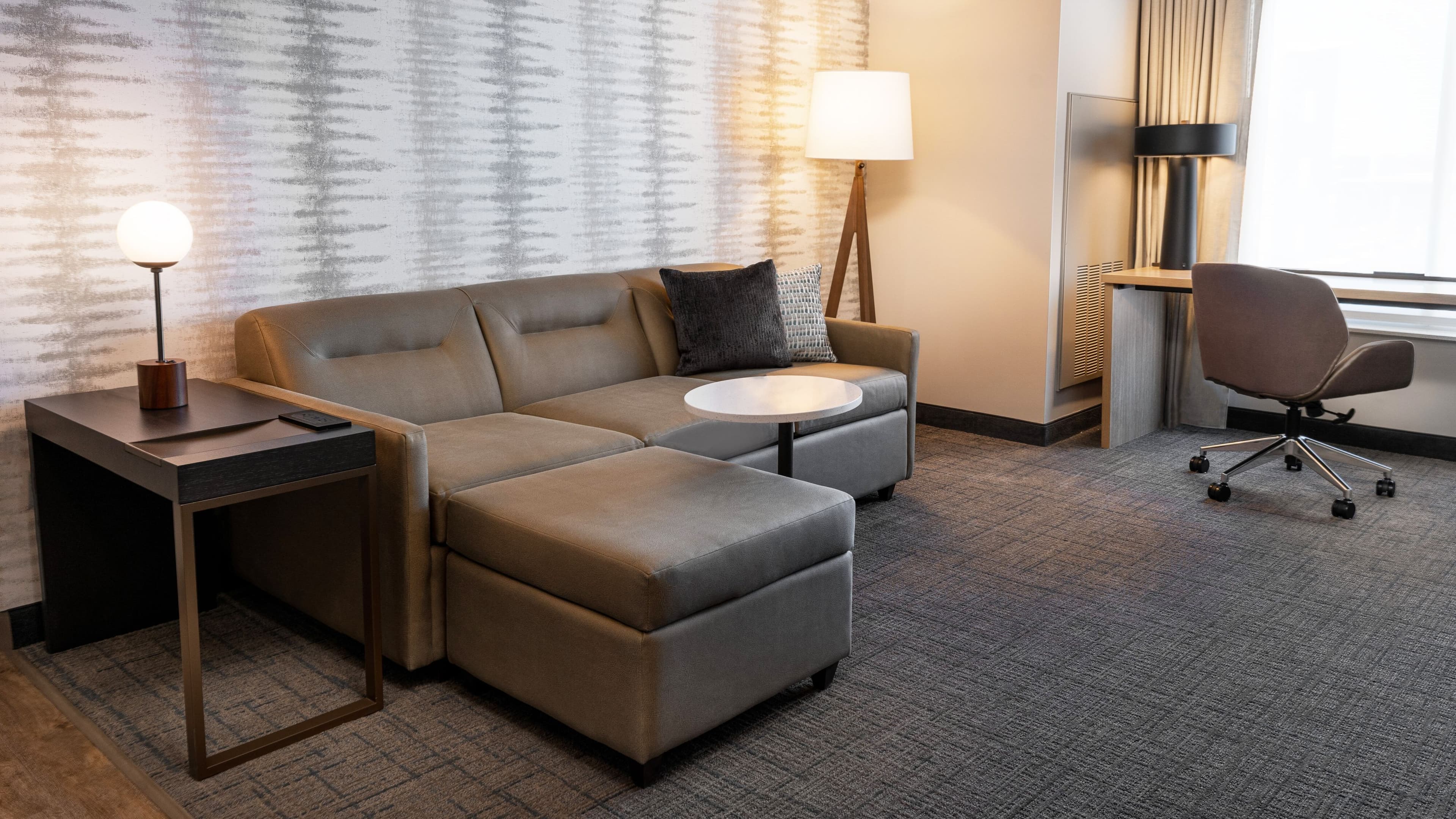 Residence Inn Louisville Old Henry - Image 3