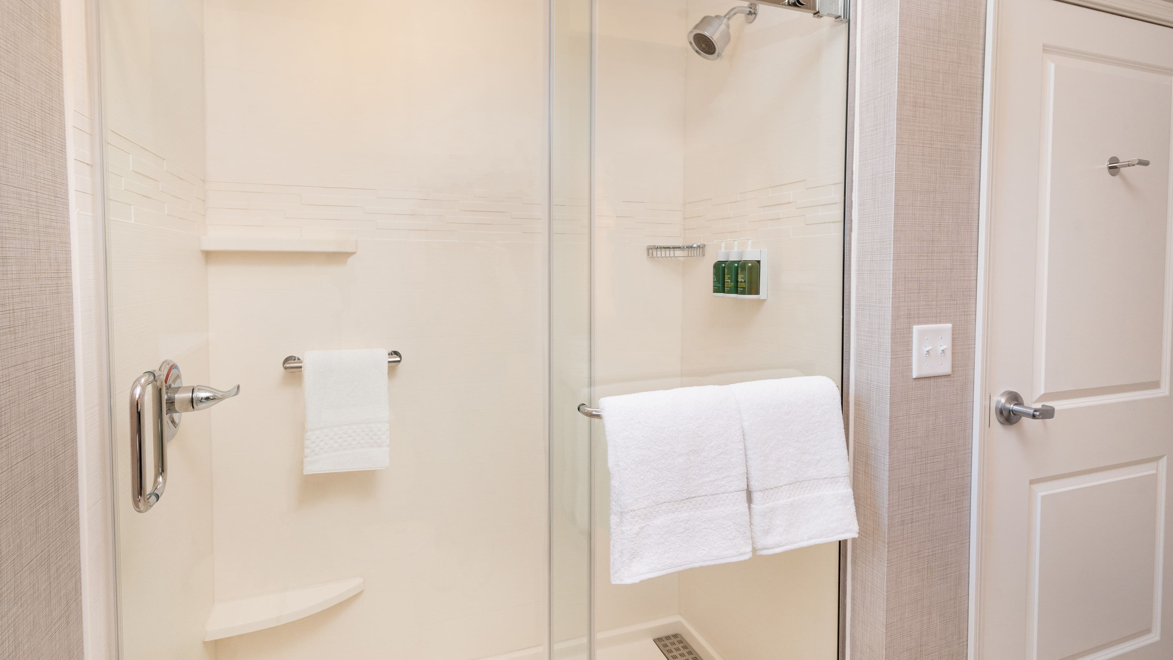 Studio Suite - Image 7