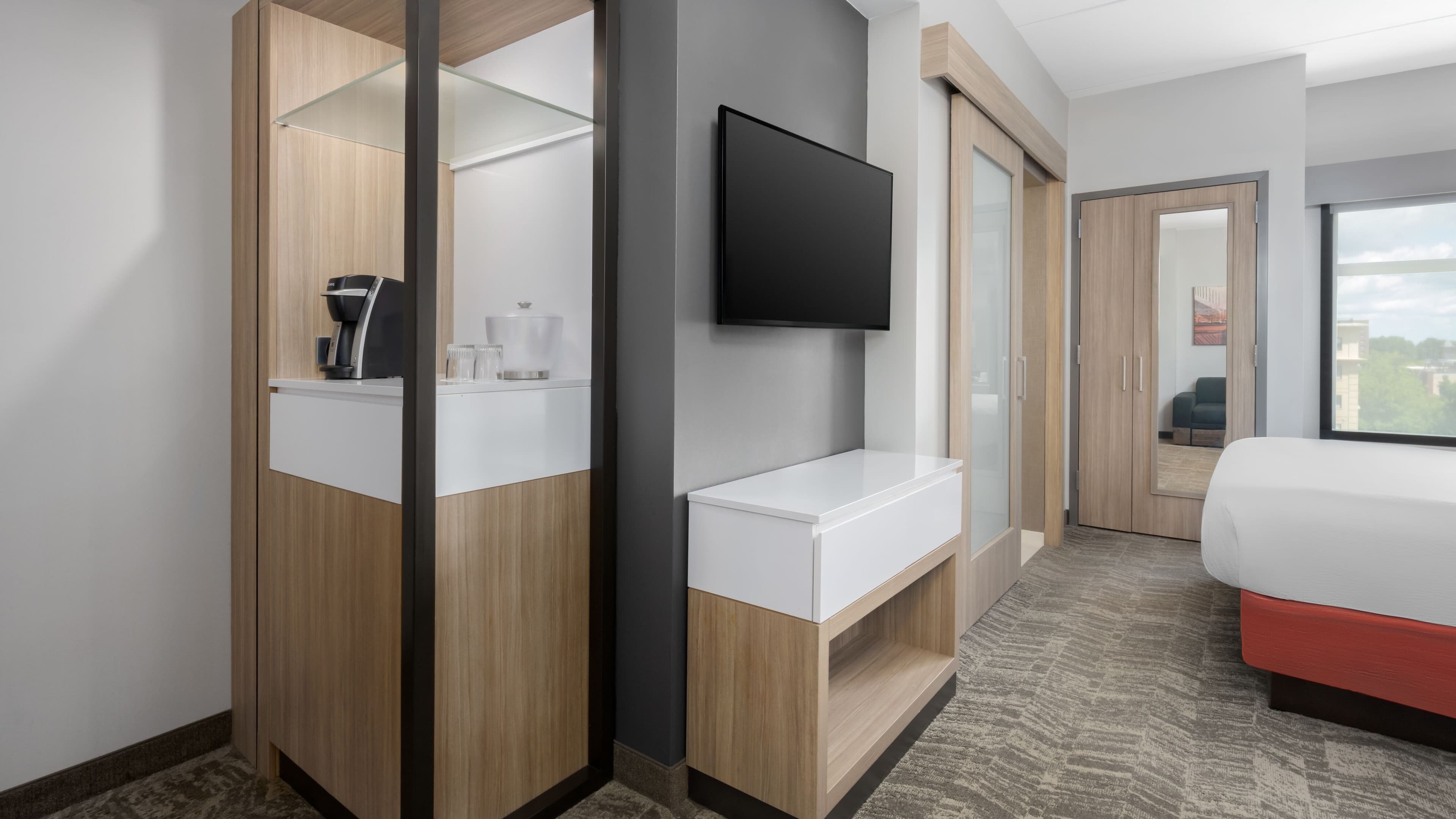 SpringHill Suites Athens Downtown/University Area - Image 3