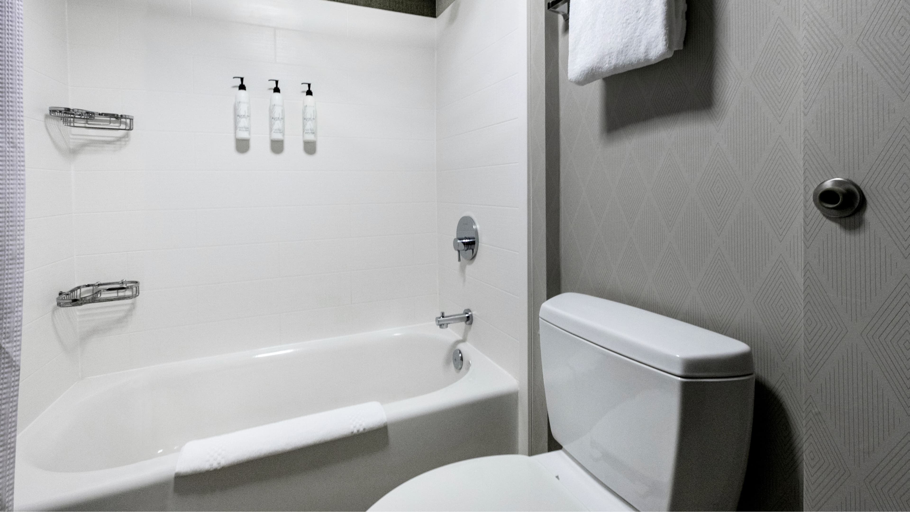 Suite - Image 9