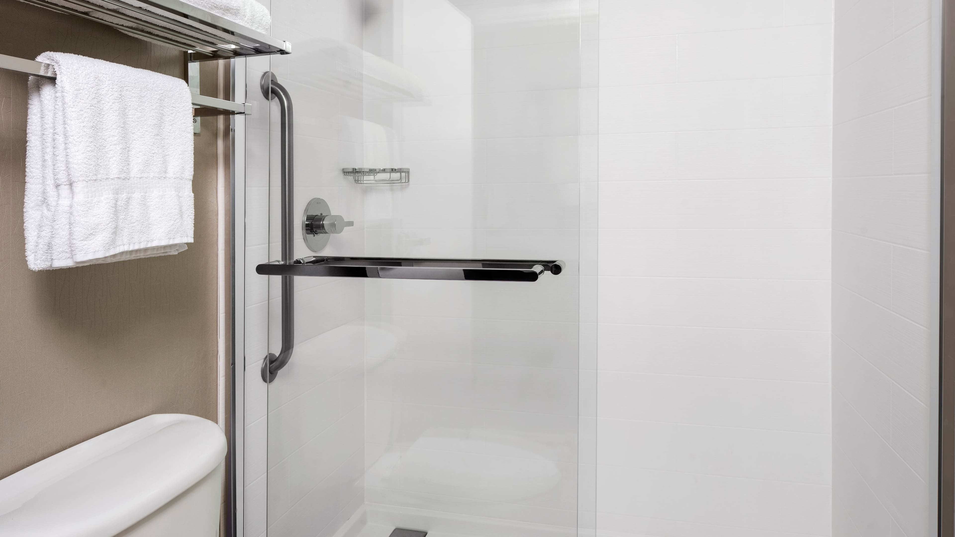 Suite - Image 7