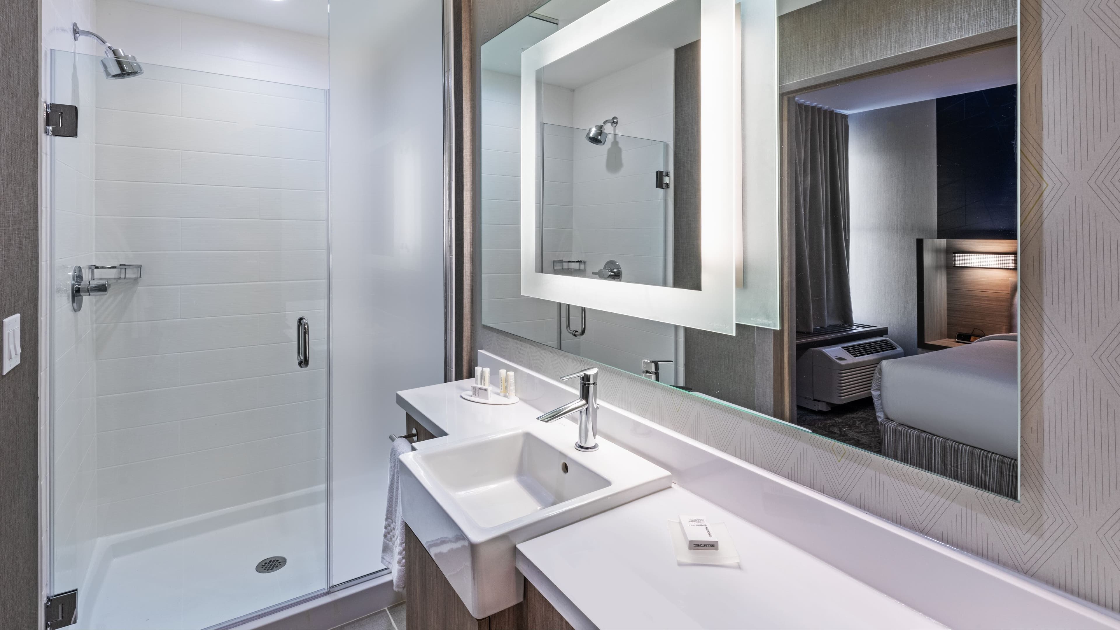 Suite - Image 5
