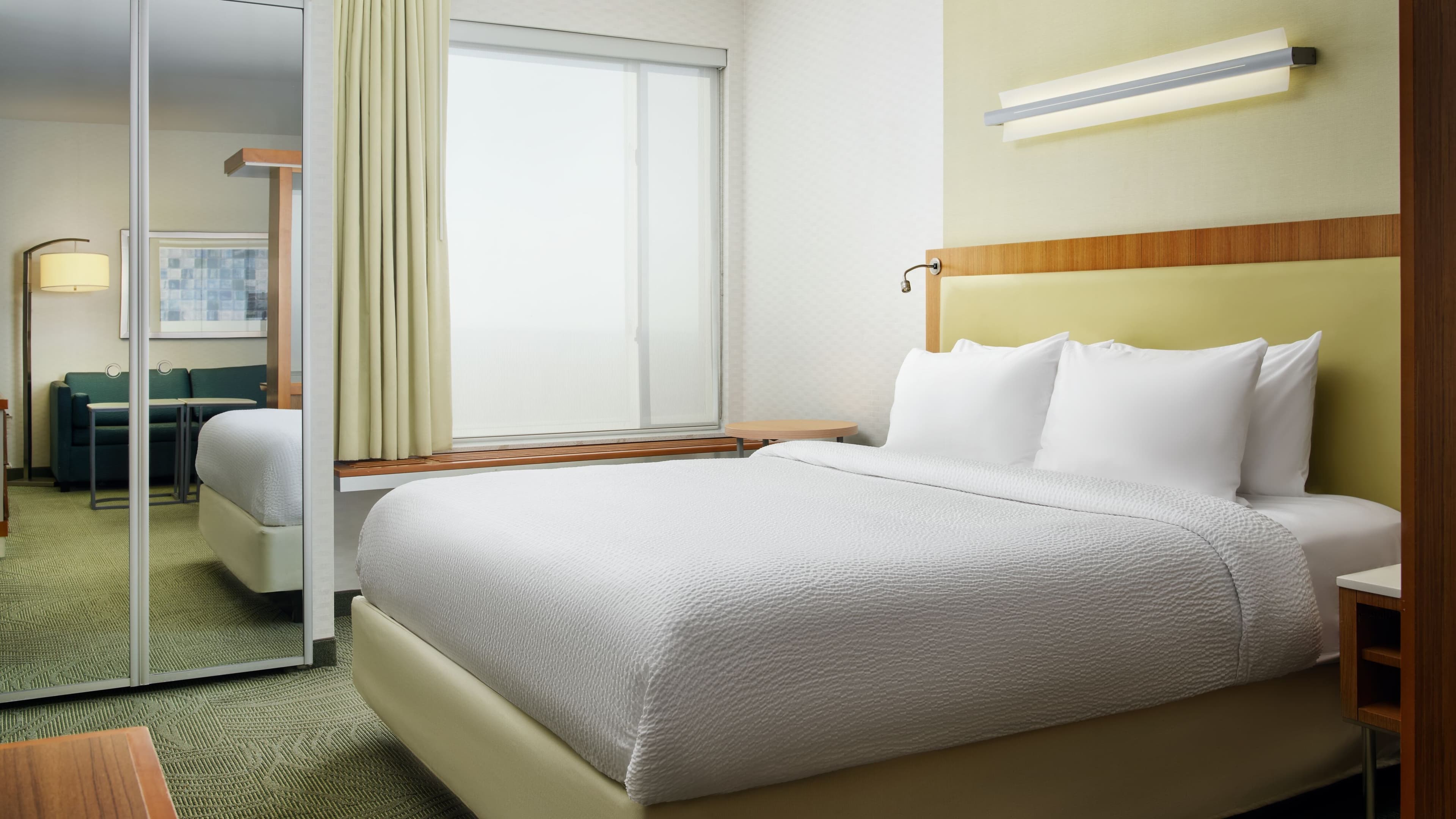 Suite - Image 2