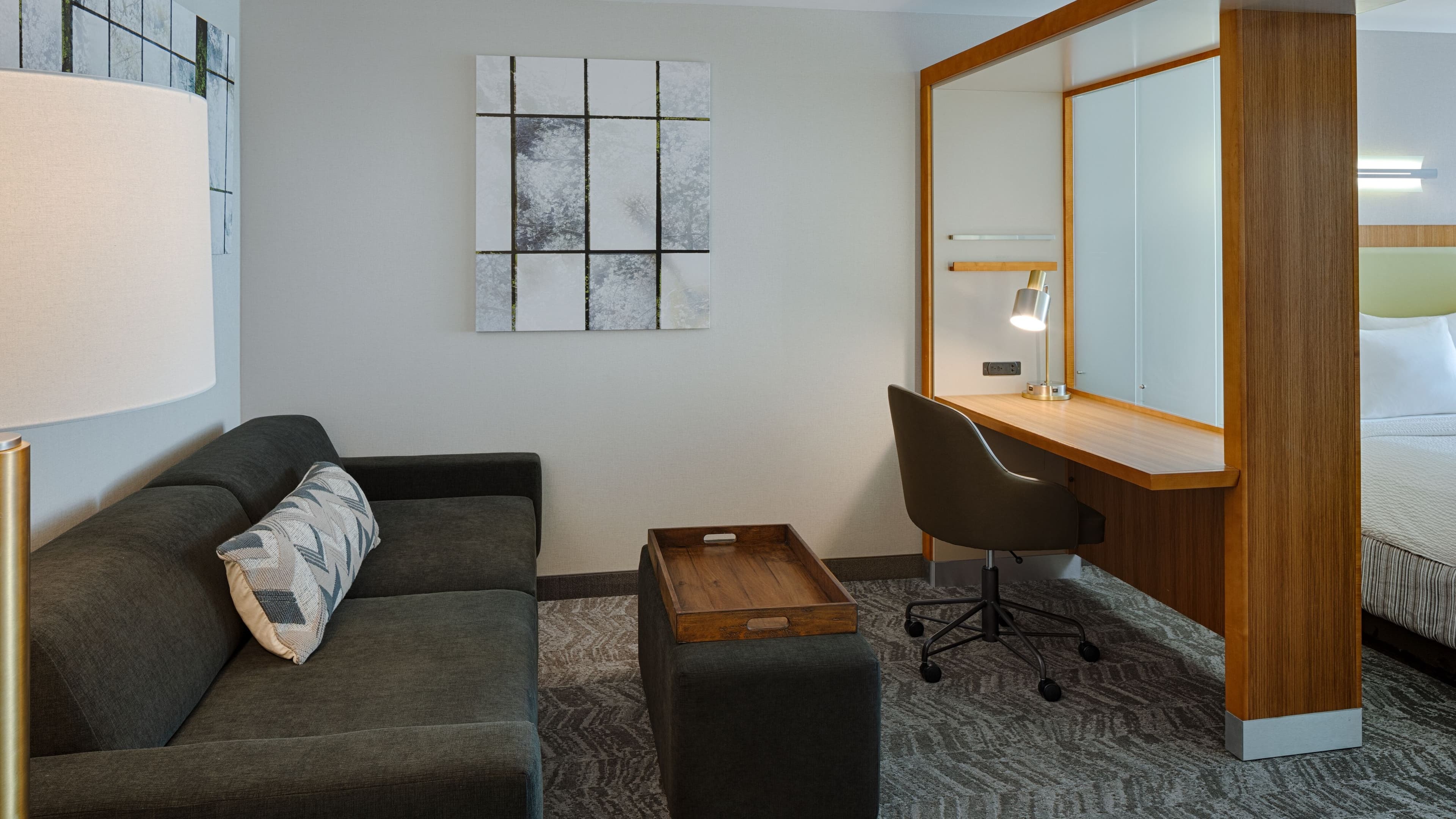 SpringHill Suites Bloomington - Image 4