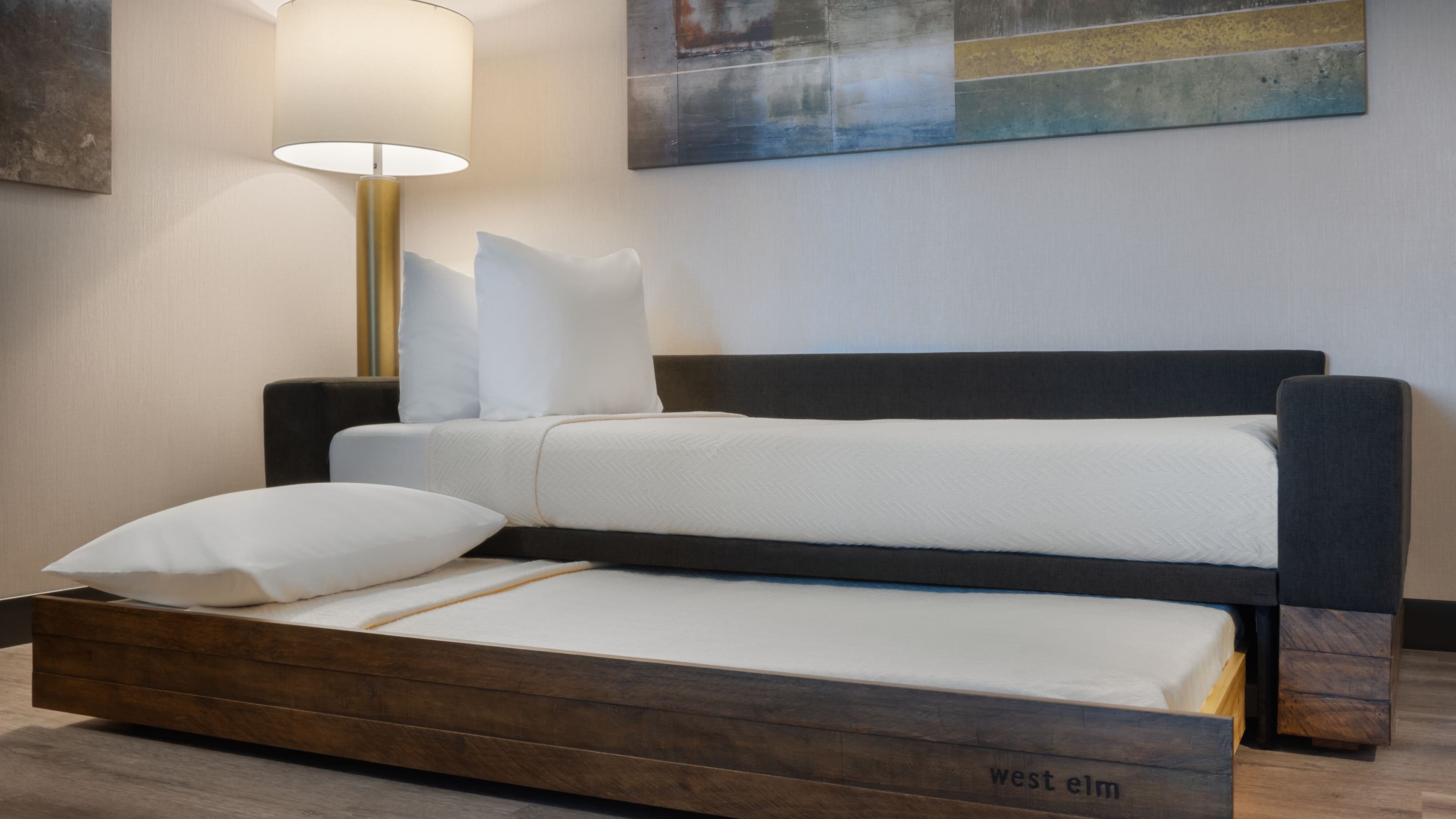 Suite - Image 3