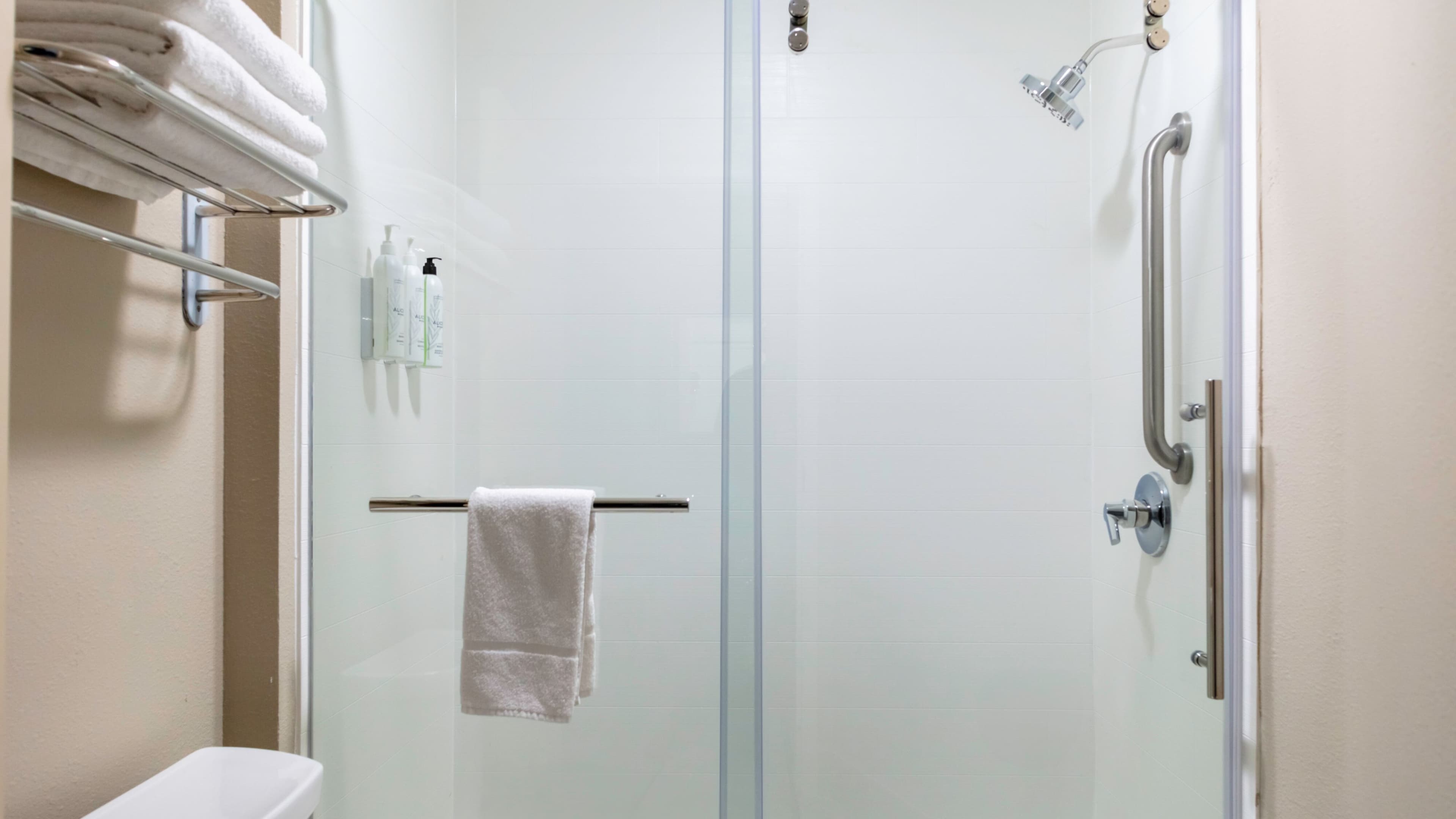 Suite - Image 4