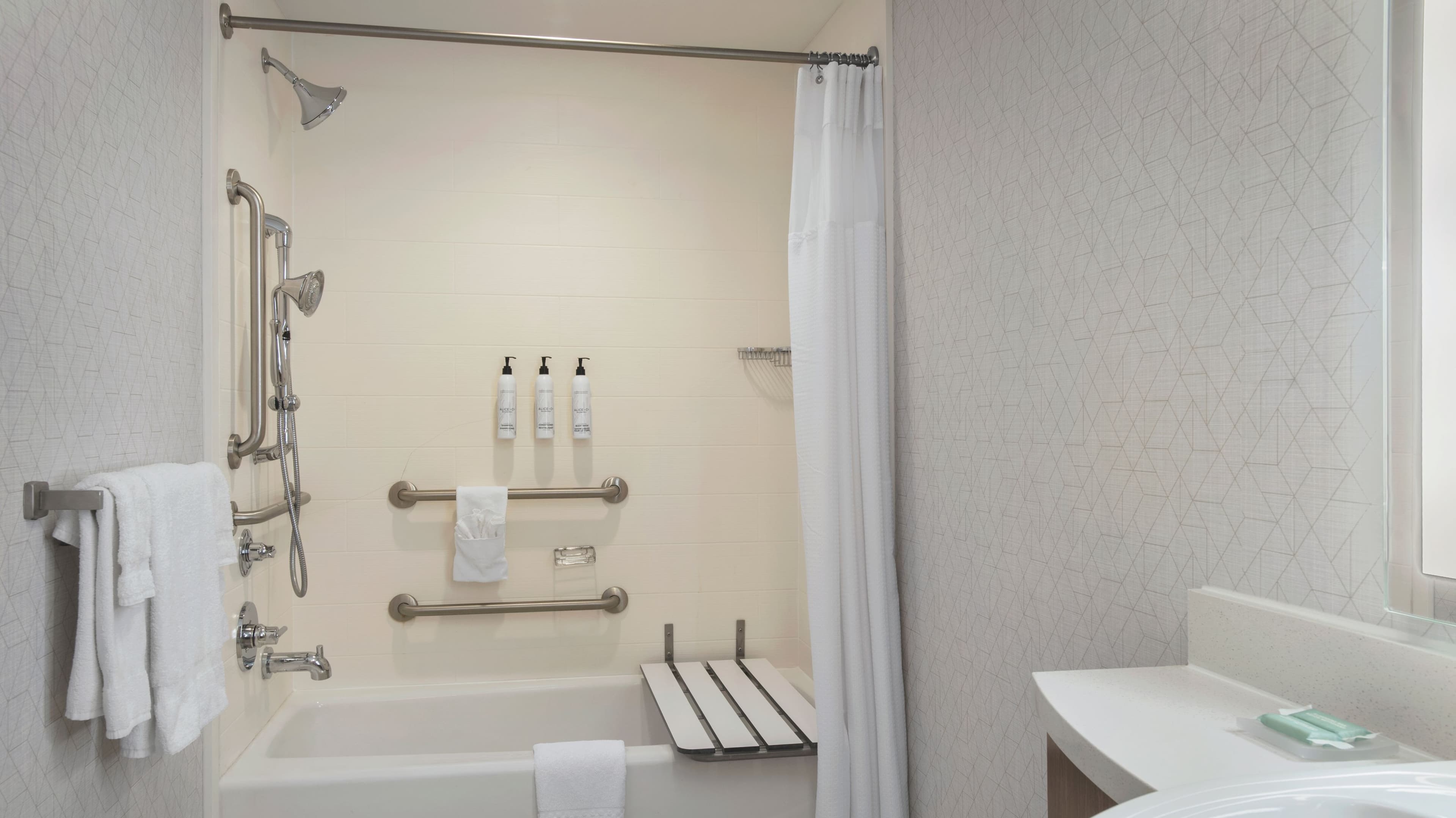 SpringHill Suites Buffalo Airport — 6