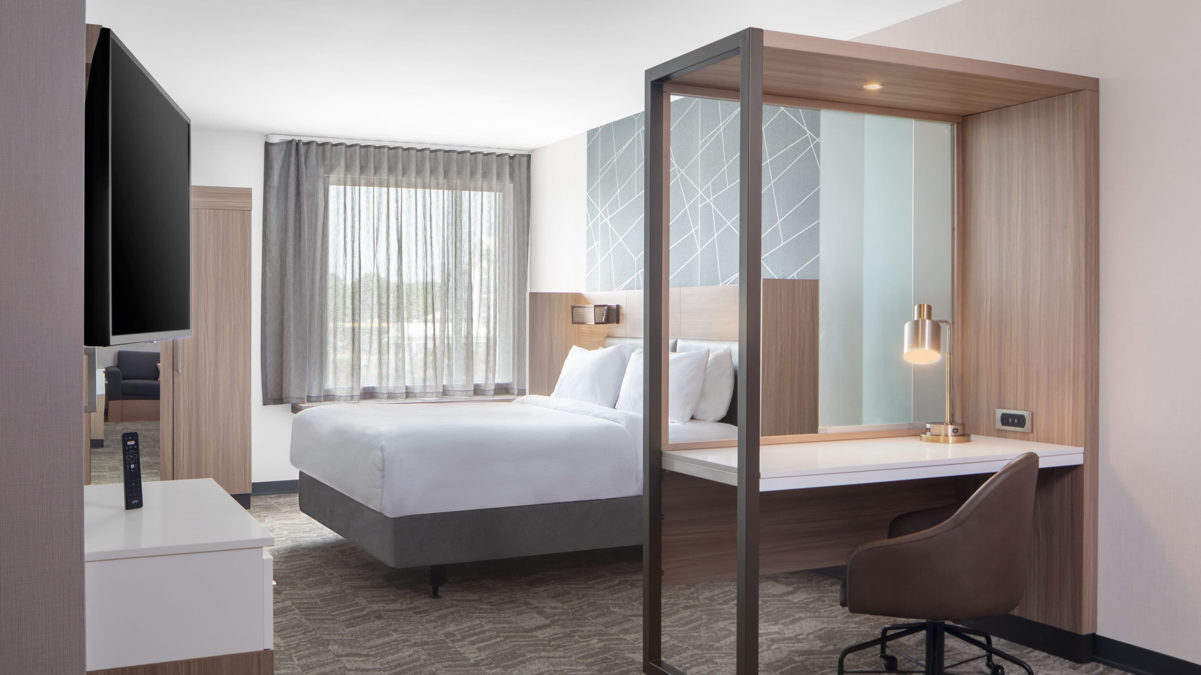 SpringHill Suites Columbia near Fort Jackson - Image 2
