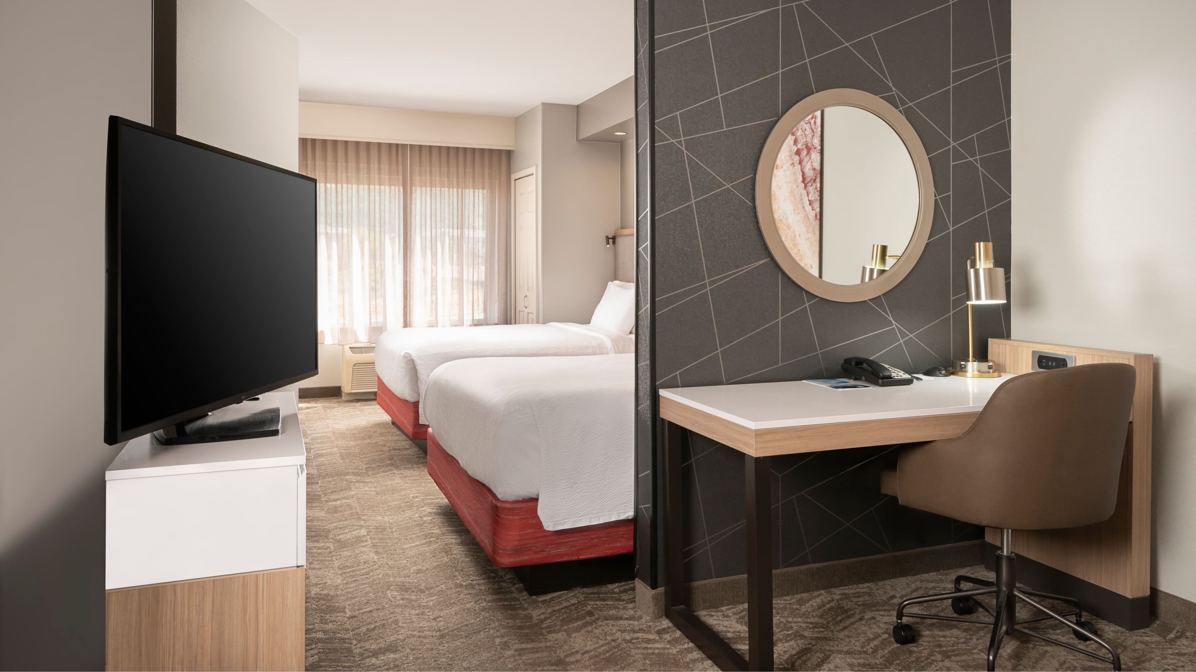 Studio Suite - Image 5