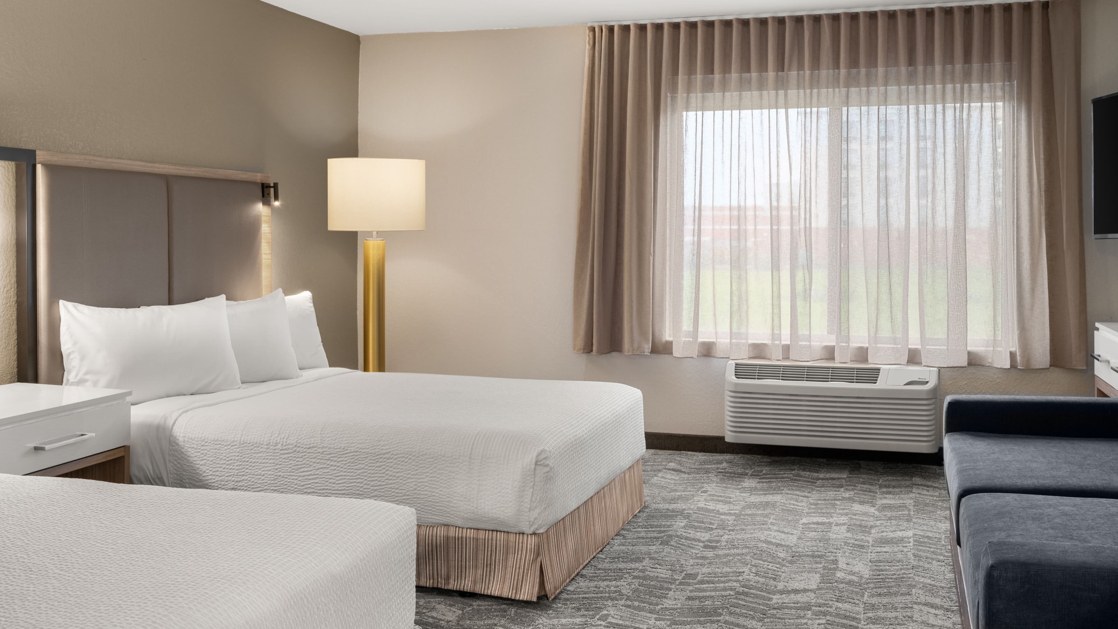 Suite - Image 3