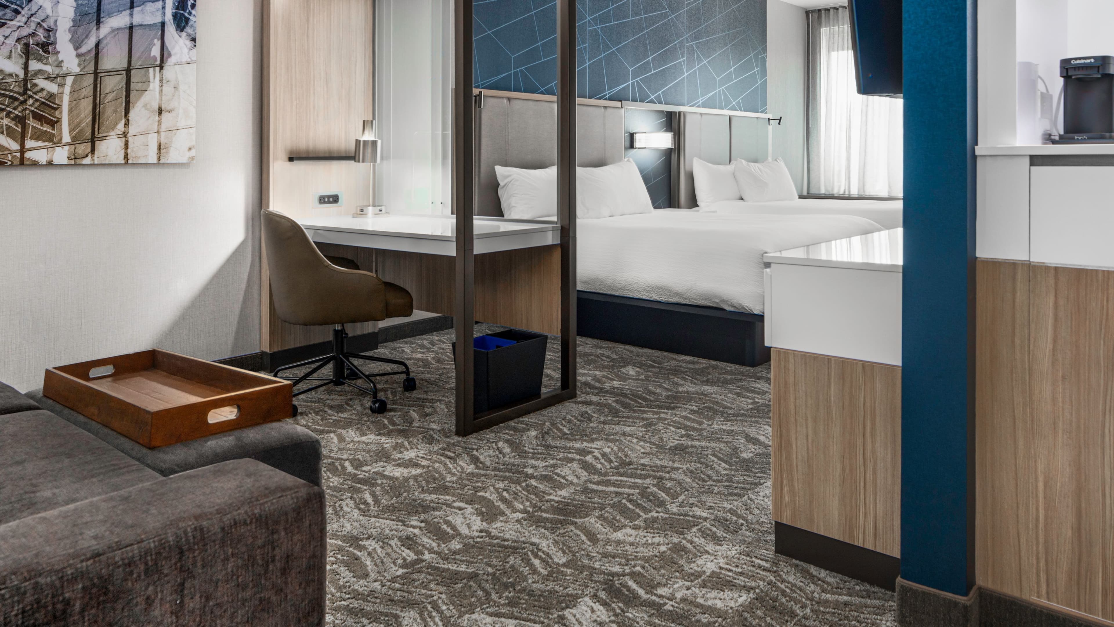SpringHill Suites Charlotte Airport Lake Pointe — 7