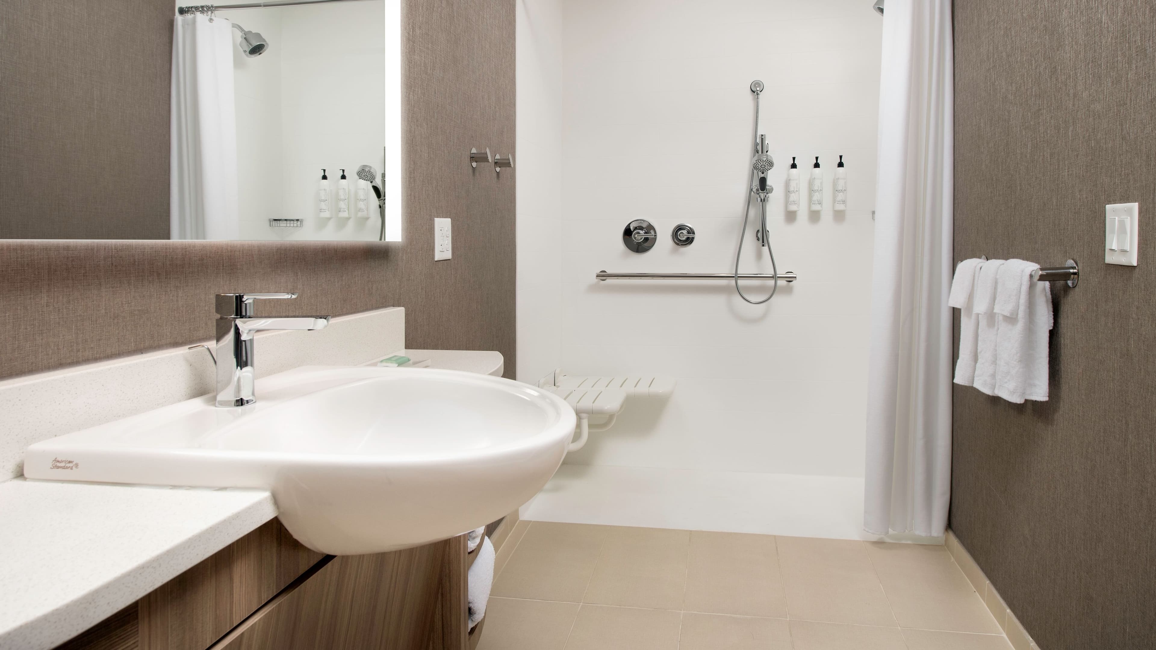 Suite - Image 5