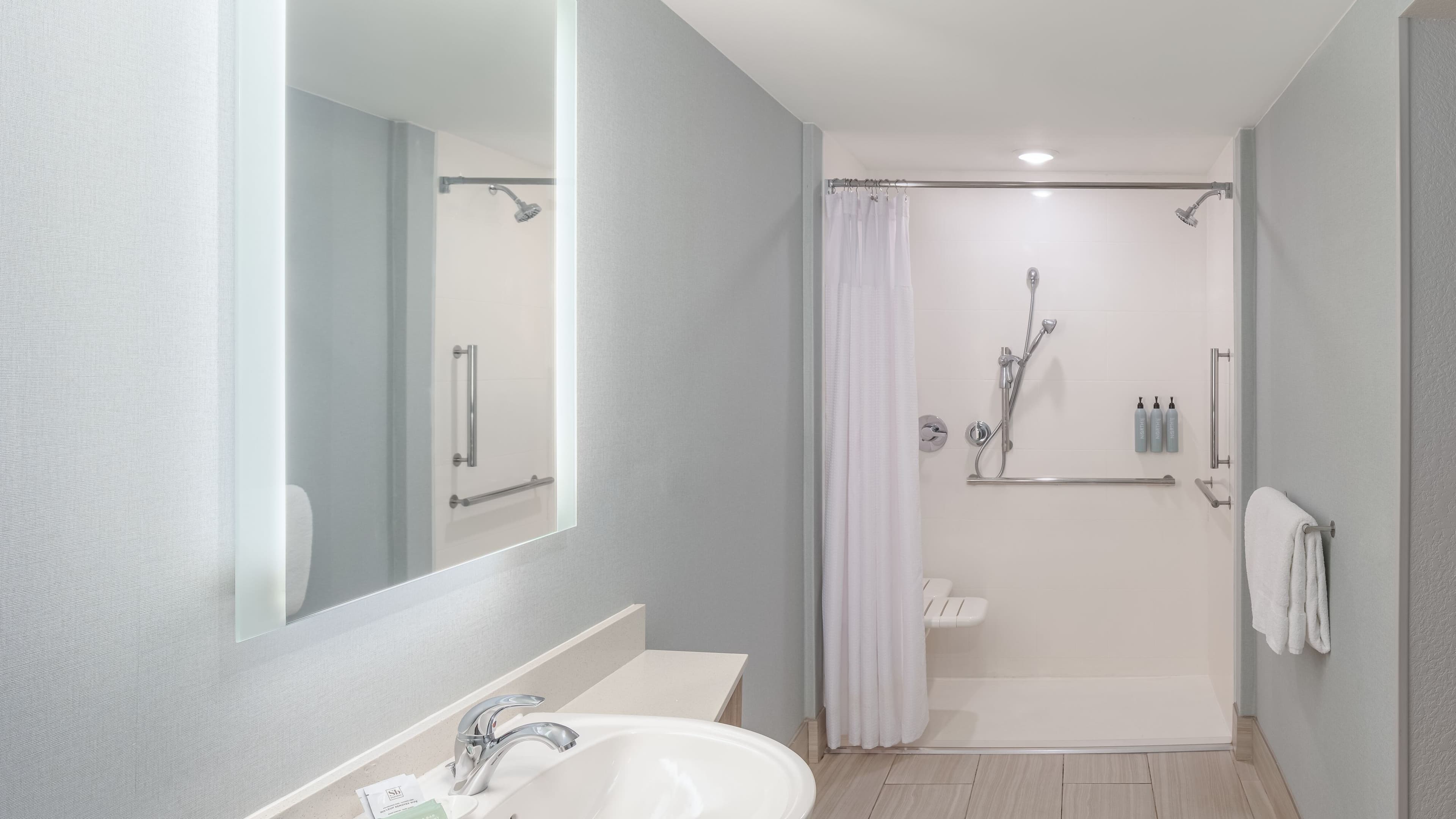 Suite - Image 7