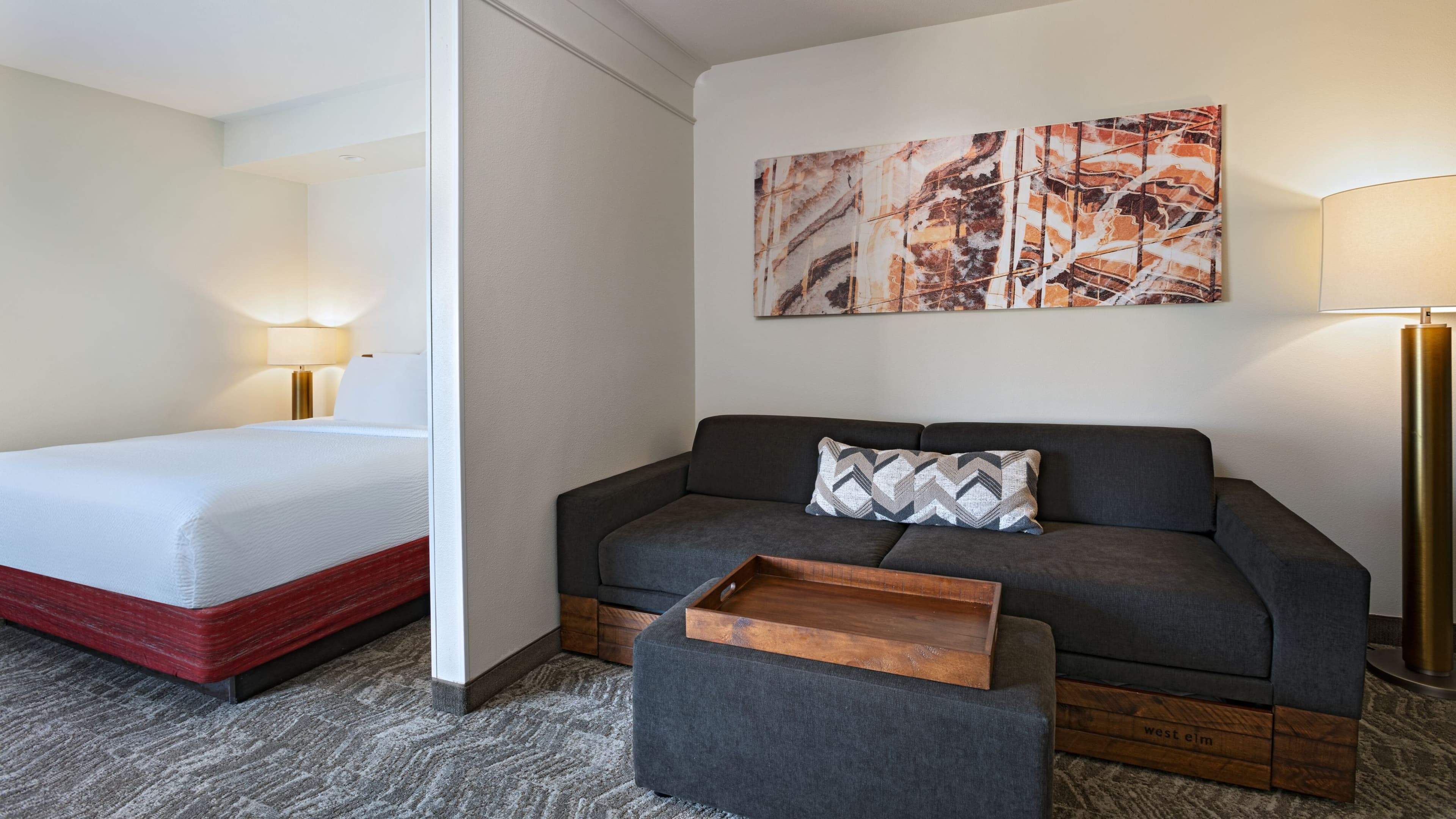 SpringHill Suites Dallas DFW Airport East/Las Colinas Irving - Image 4