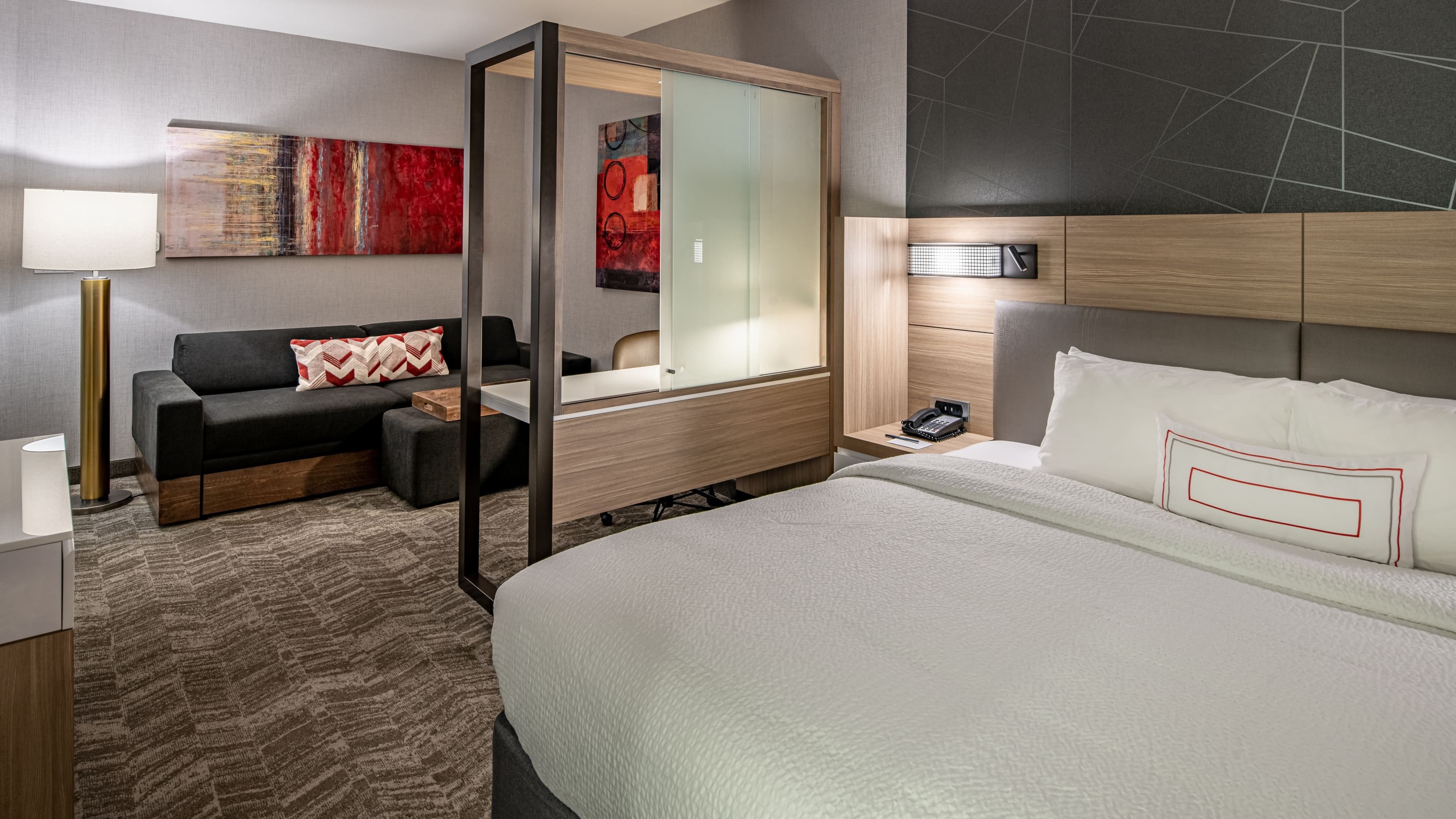 Suite - Image 6
