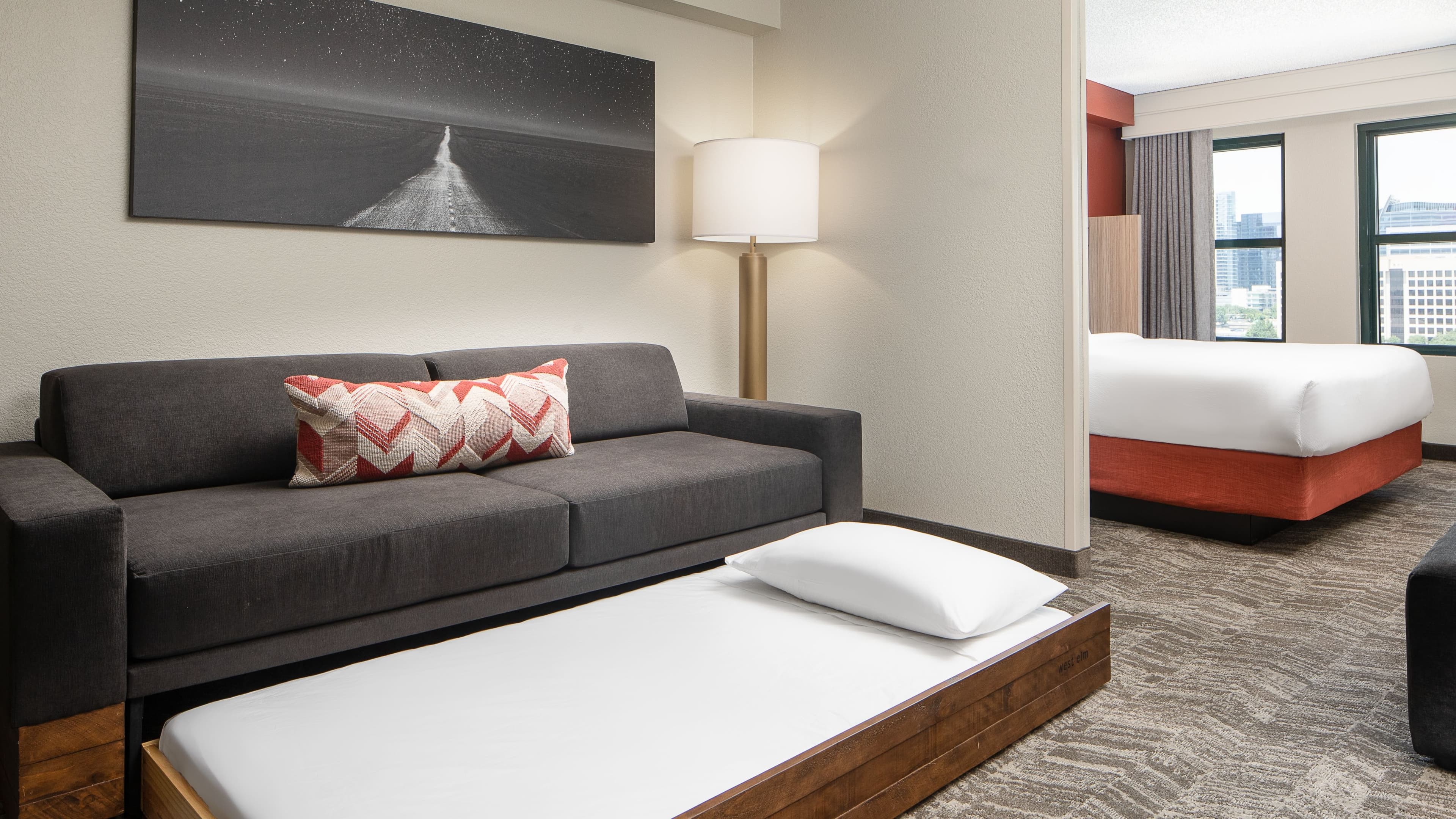 SpringHill Suites Dallas Downtown/West End — 11